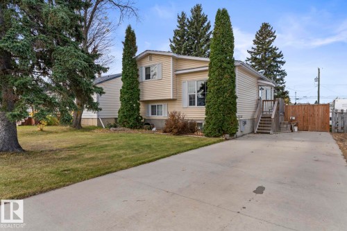 1211 10 Street   Cold Lake, AB T9M 1J6