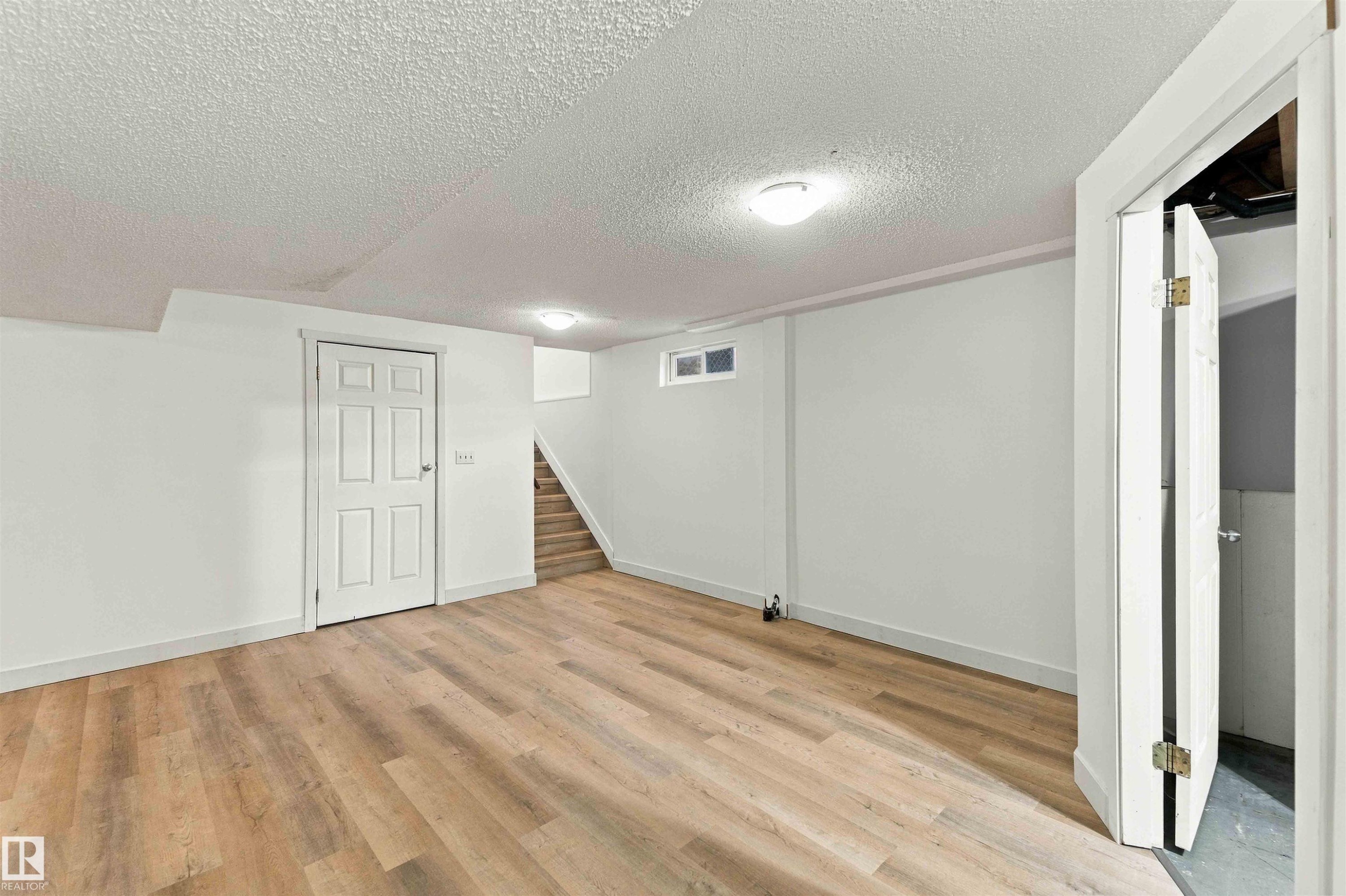 5907 53A Avenue, Redwater, AB