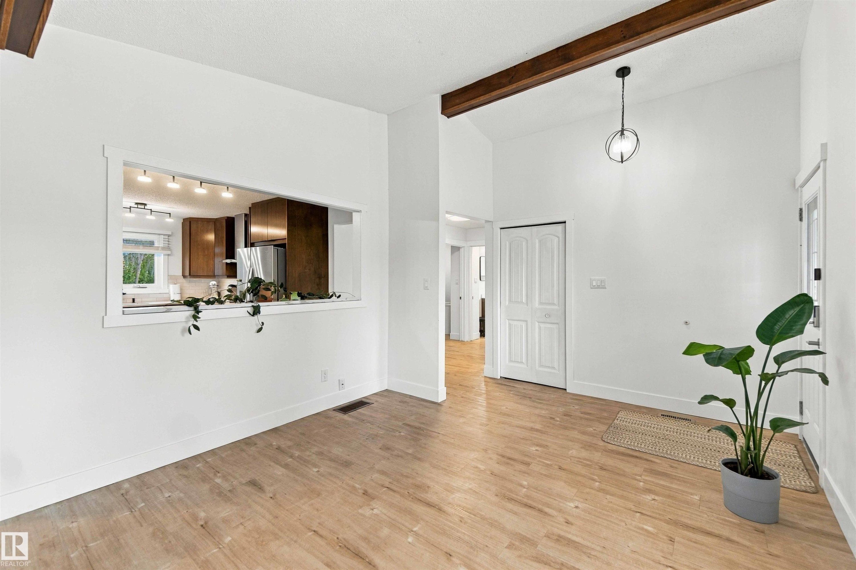 5907 53A Avenue, Redwater, AB