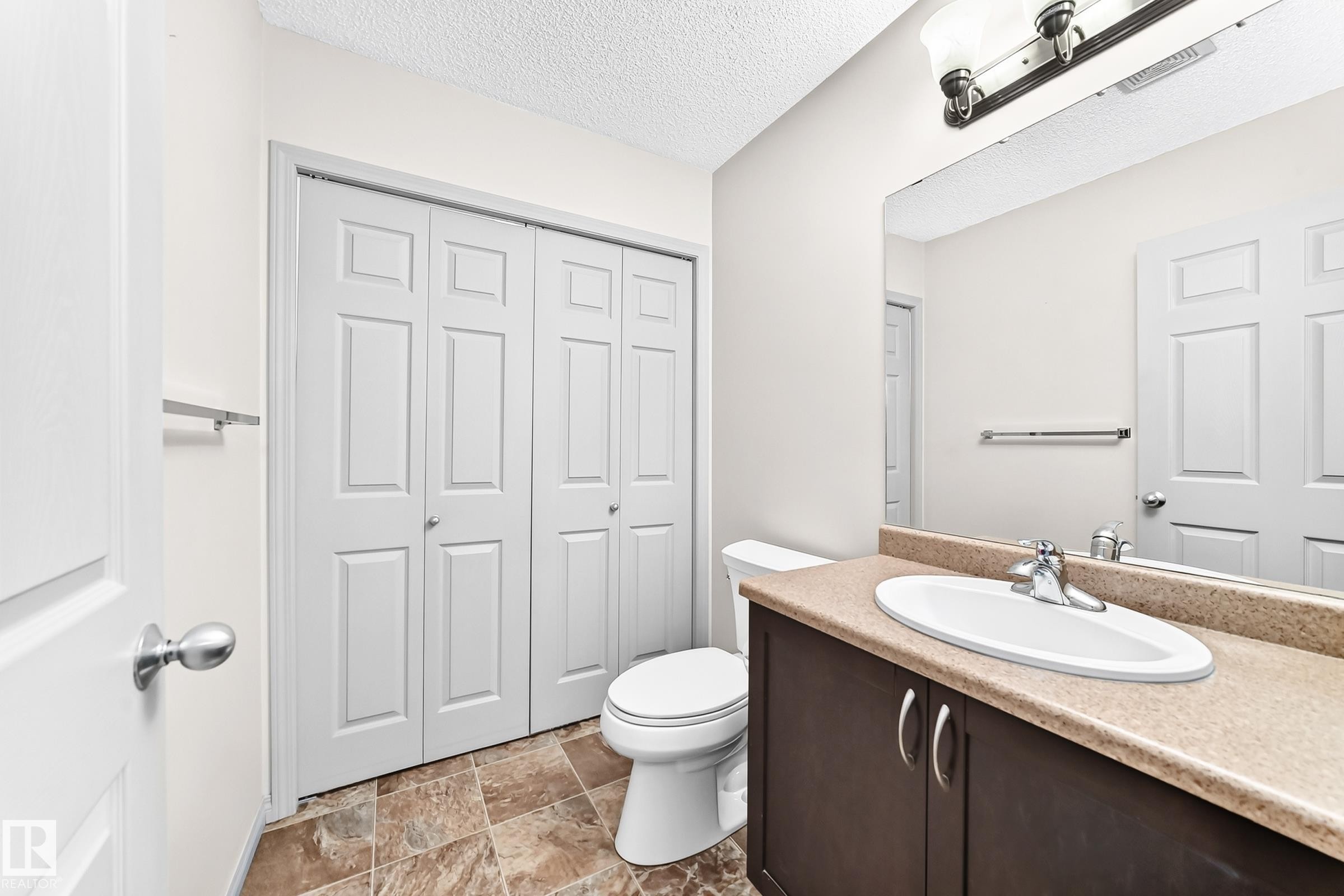 8314 180A Avenue Nw, Edmonton, AB