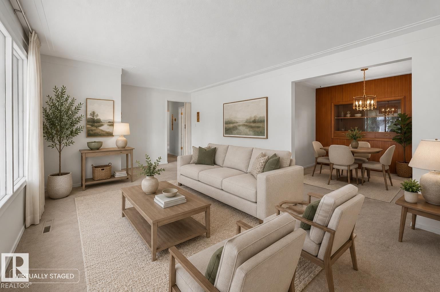 7704 104 Avenue Nw, Edmonton, AB