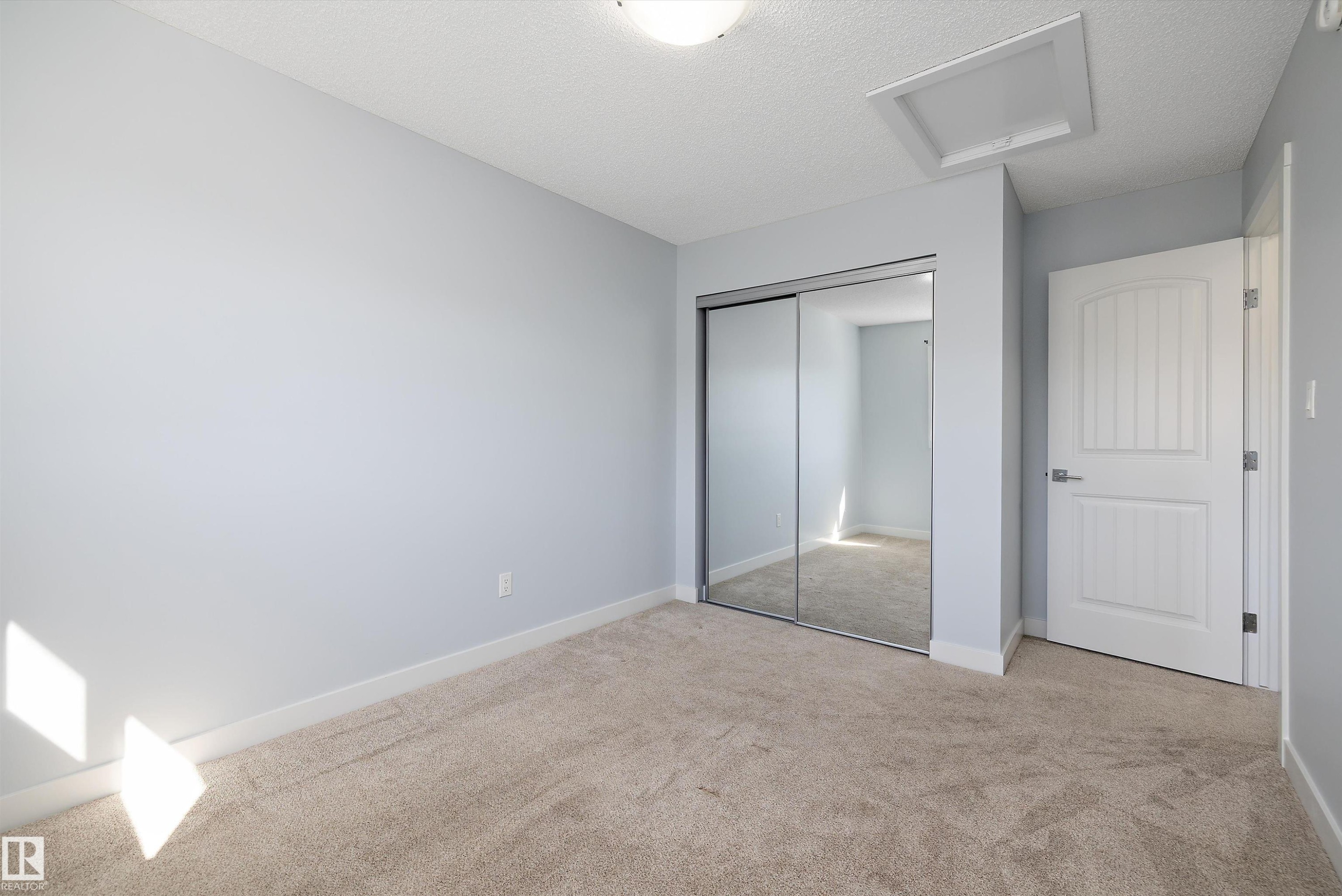 2611 14 Avenue Nw, Edmonton, AB