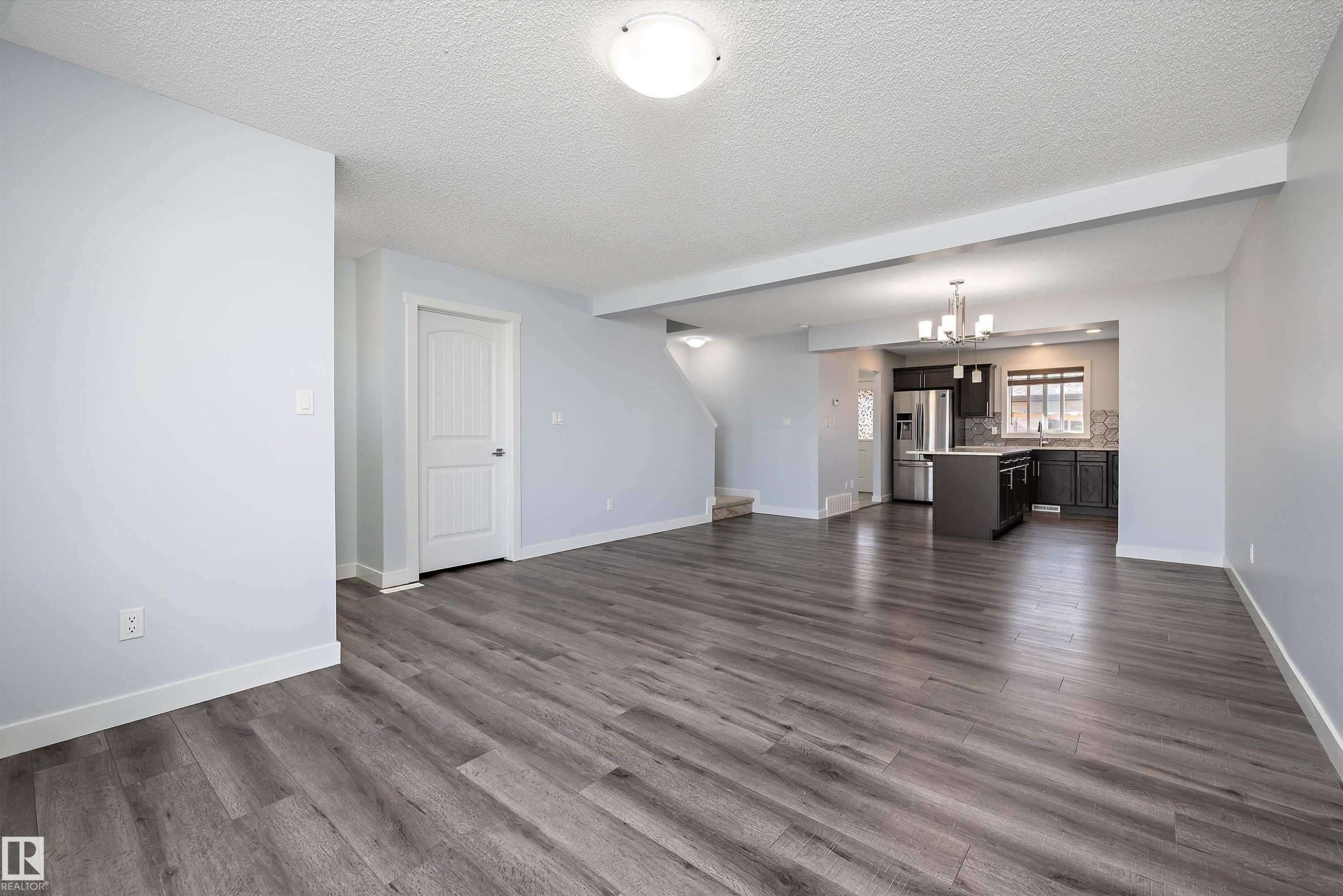 2611 14 Avenue Nw, Edmonton, AB