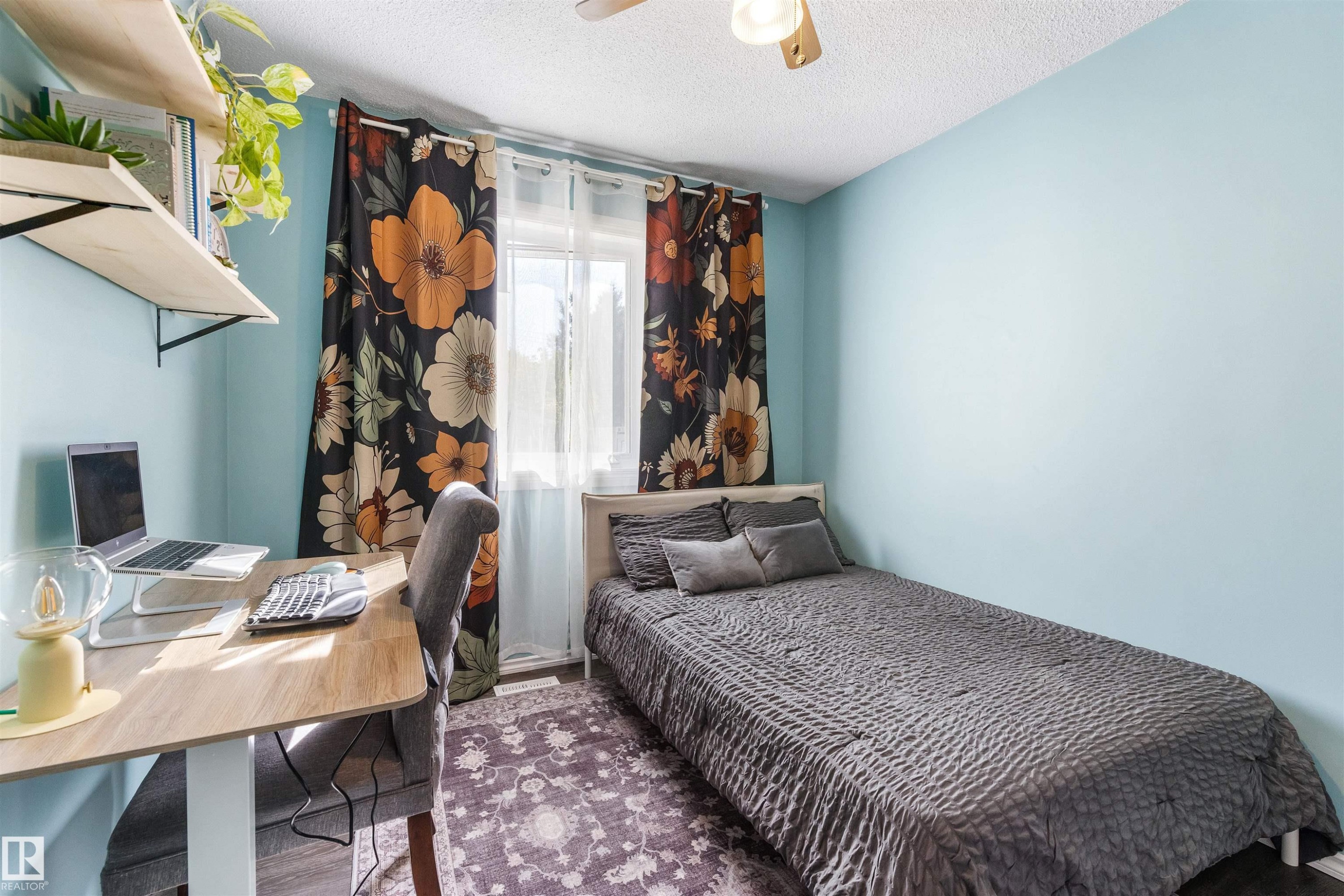 9715 71 Avenue Nw, Edmonton, AB
