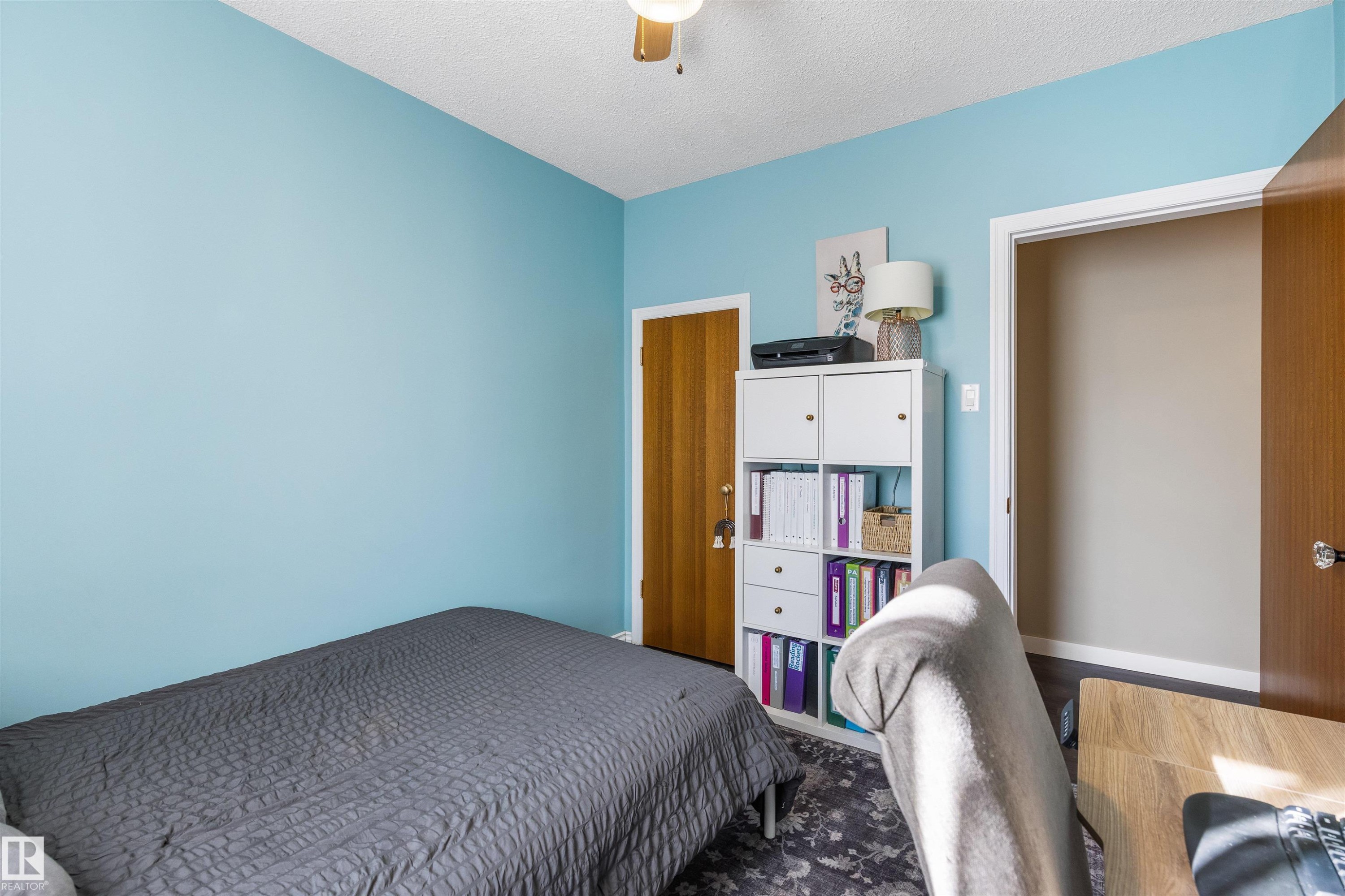 9715 71 Avenue Nw, Edmonton, AB