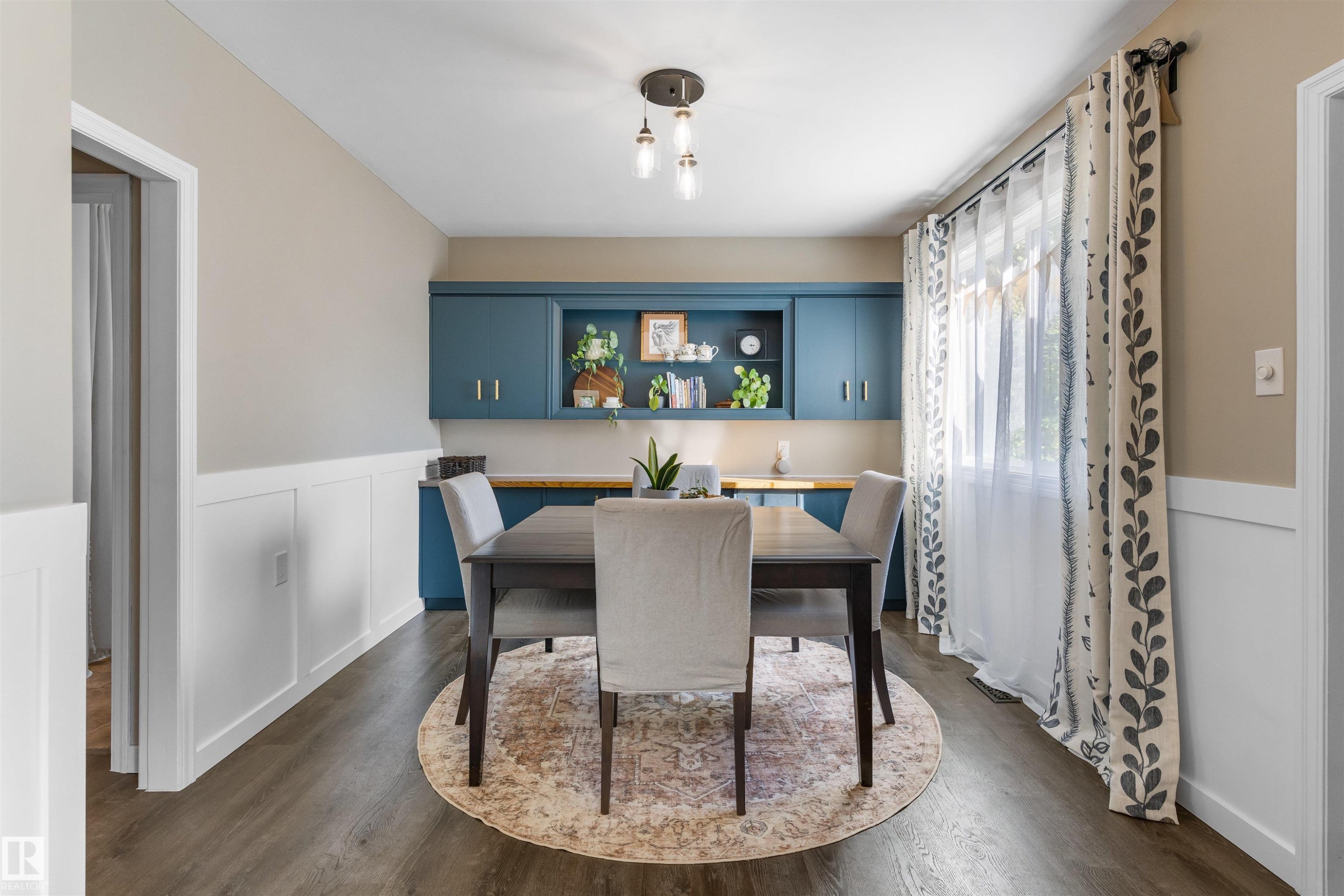 9715 71 Avenue Nw, Edmonton, AB