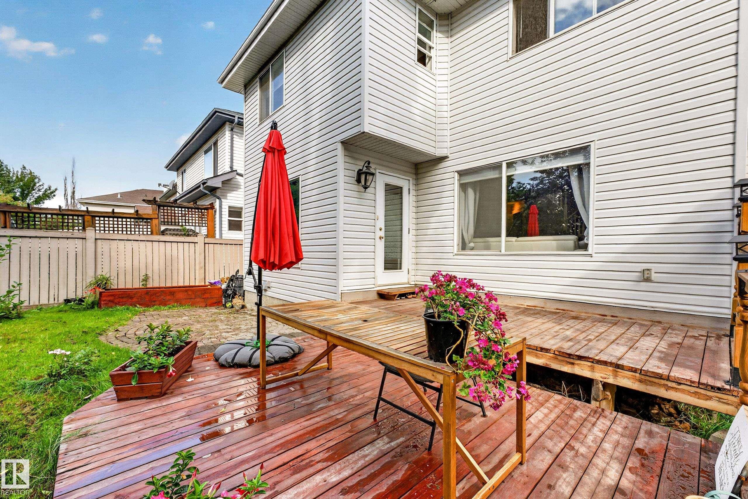 11813 11B Avenue Nw, Edmonton, AB