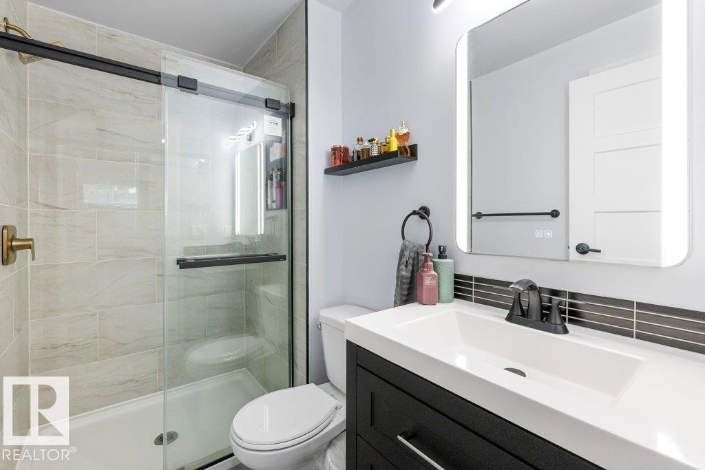 67 Arlington Drive, St. Albert, AB