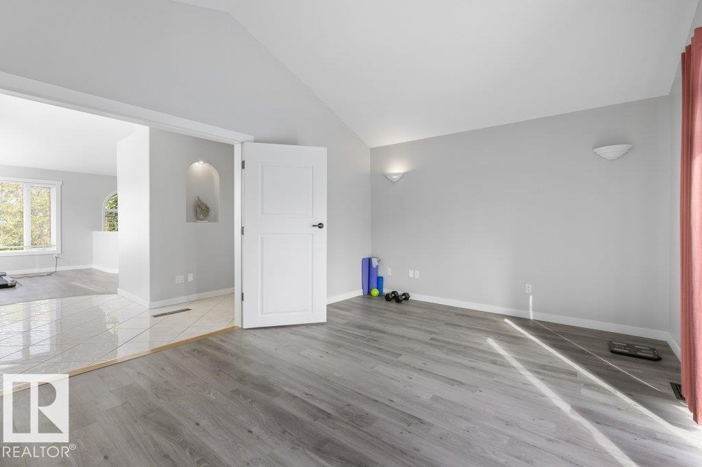 67 Arlington Drive, St. Albert, AB