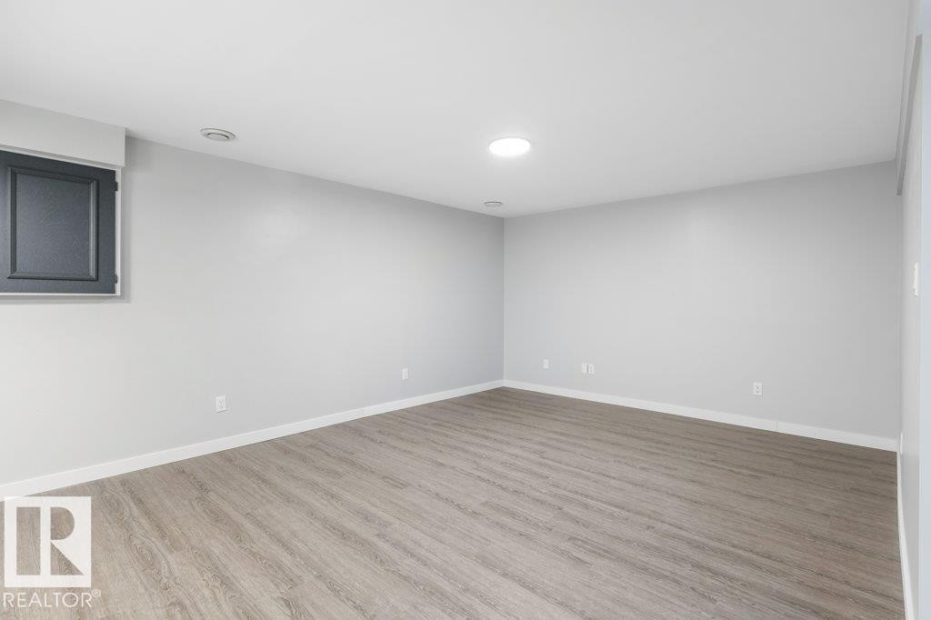 67 Arlington Drive, St. Albert, AB