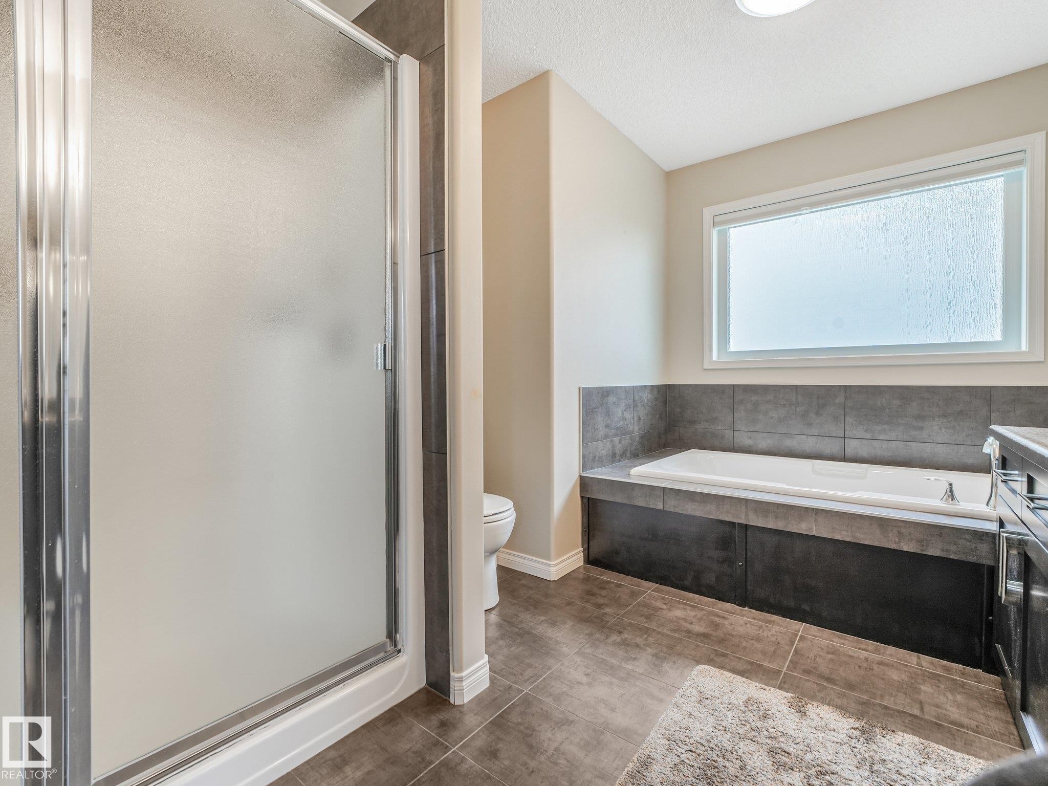219 Silverstone Crescent, Stony Plain, AB