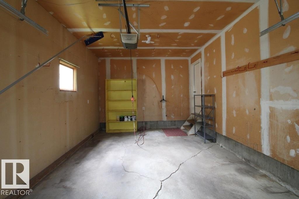 Additional content - 44 Arlington Drive, St. Albert, AB