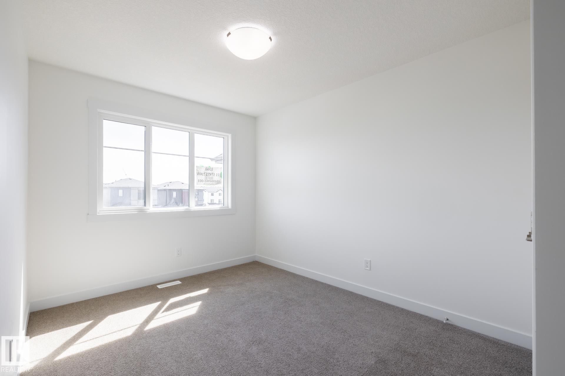 20830 15A Avenue Nw, Edmonton, AB