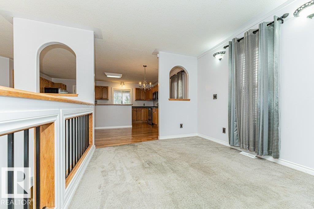 4809 54 Street, Bruderheim, AB