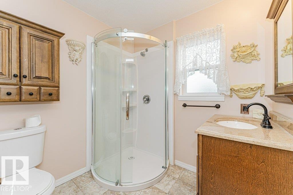 4809 54 Street, Bruderheim, AB