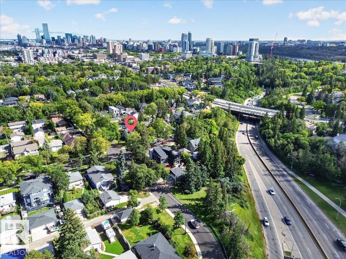 10549 130 Street Nw, Edmonton, AB