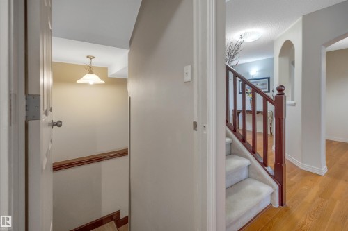 1764 Melrose Crescent Sw, Edmonton, AB 