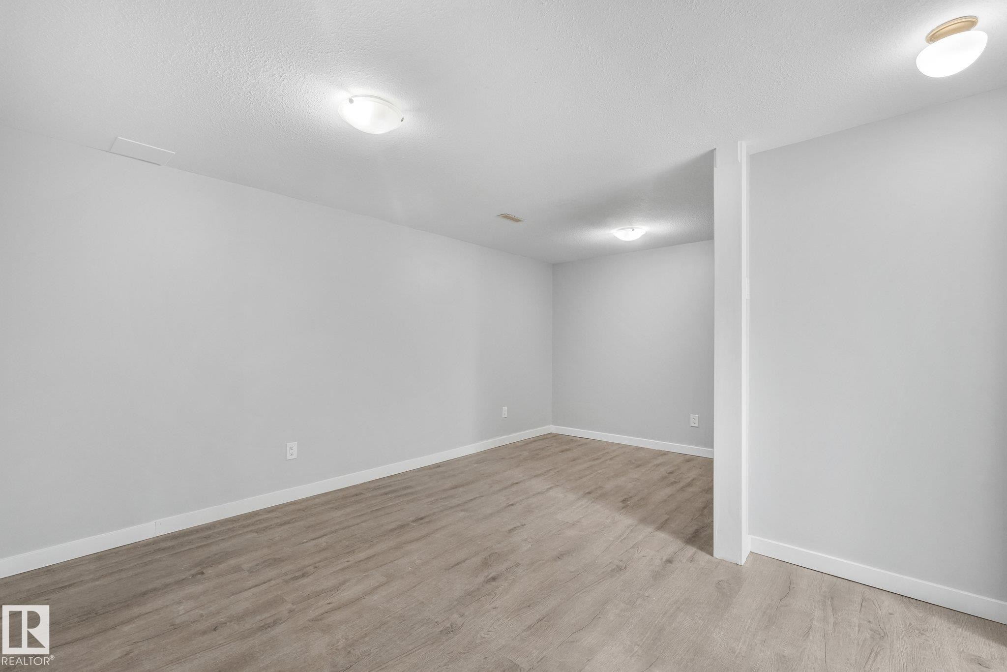 13524 62 Street Nw, Edmonton, AB