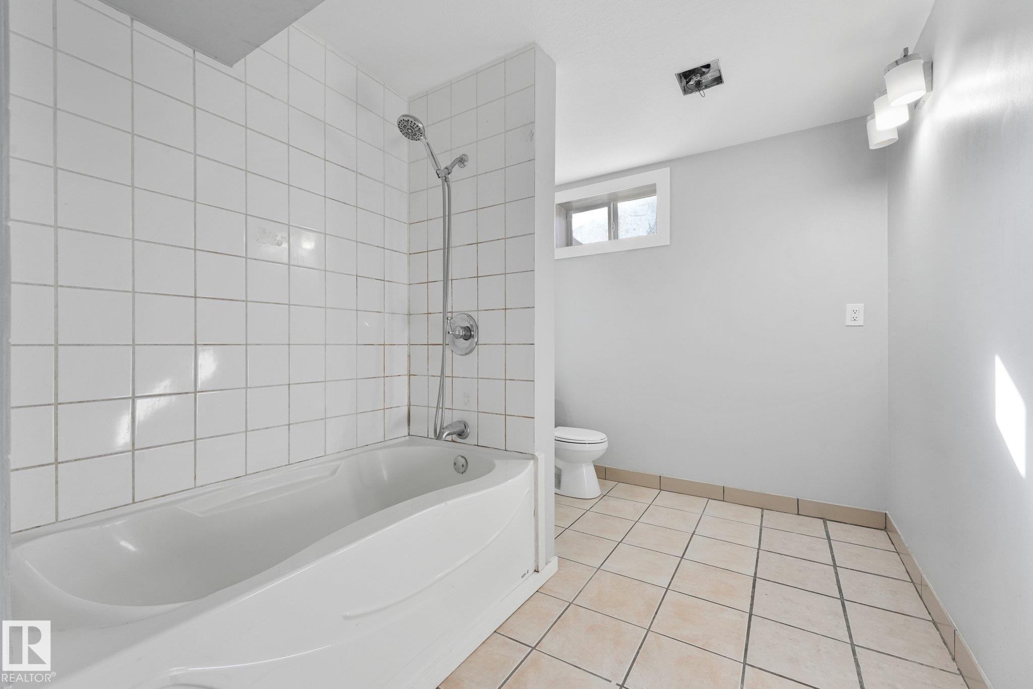 13524 62 Street Nw, Edmonton, AB