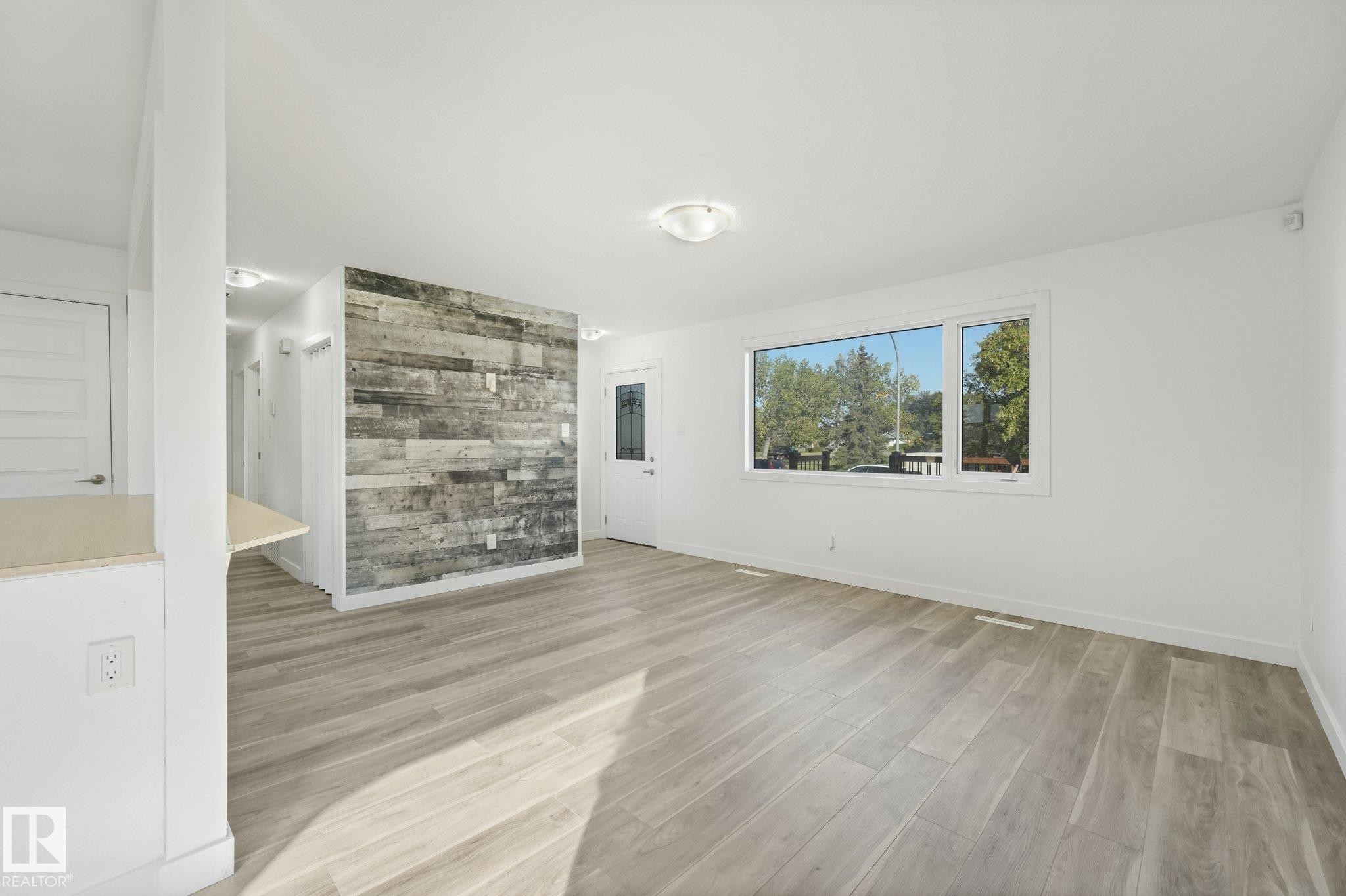13524 62 Street Nw, Edmonton, AB