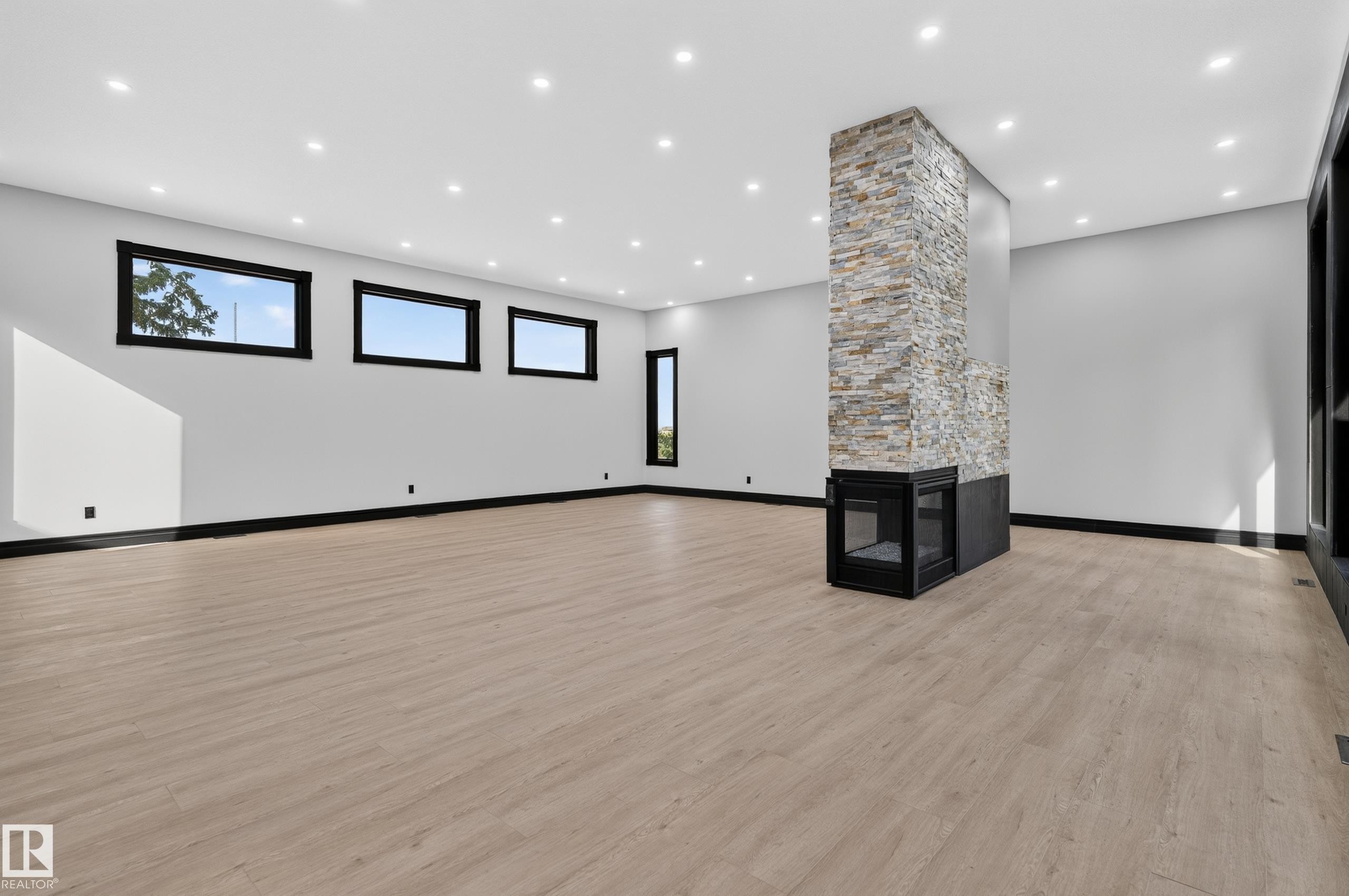 277 52313 Rge Road 232, Rural Strathcona County, AB