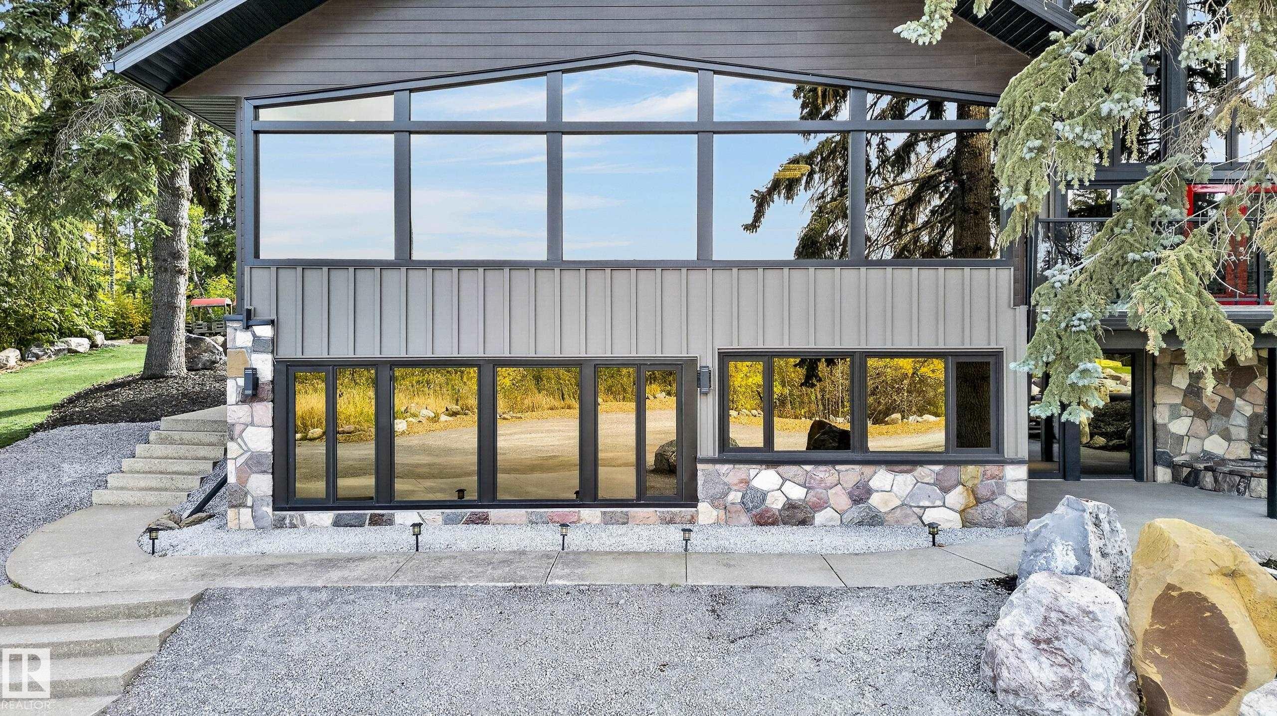 277 52313 Rge Road 232, Rural Strathcona County, AB