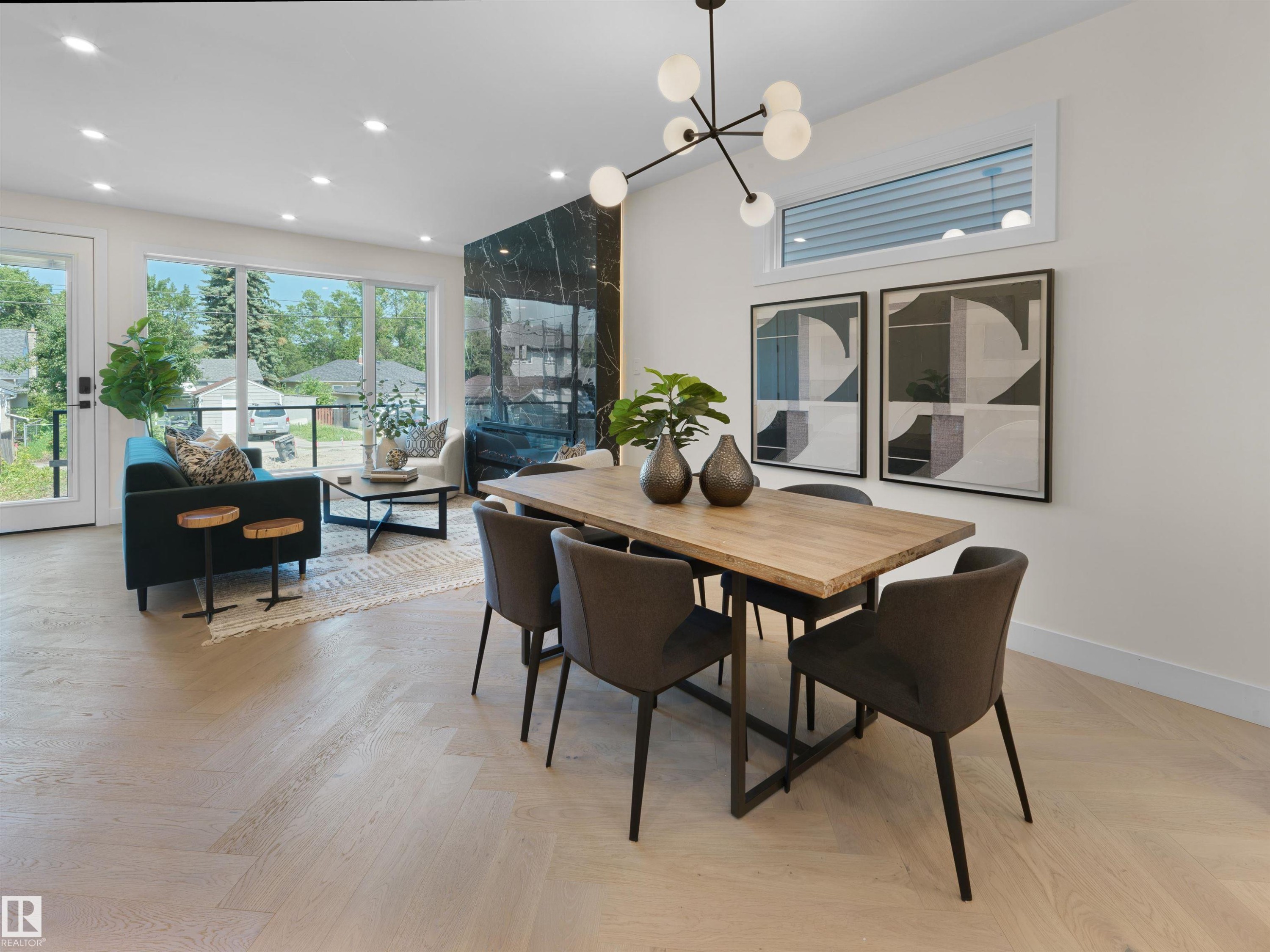 8136 77 Avenue Nw, Edmonton, AB