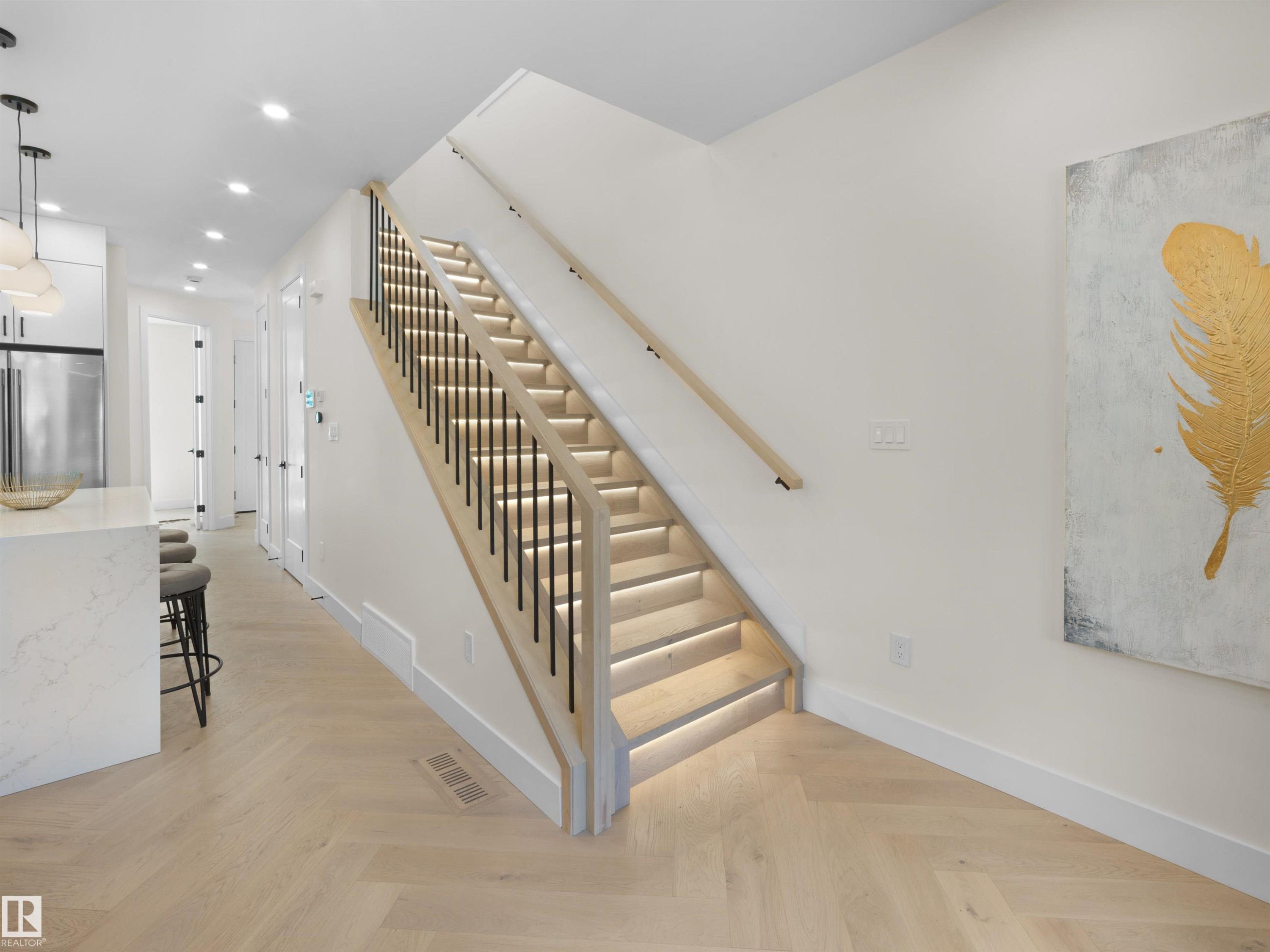8136 77 Avenue Nw, Edmonton, AB