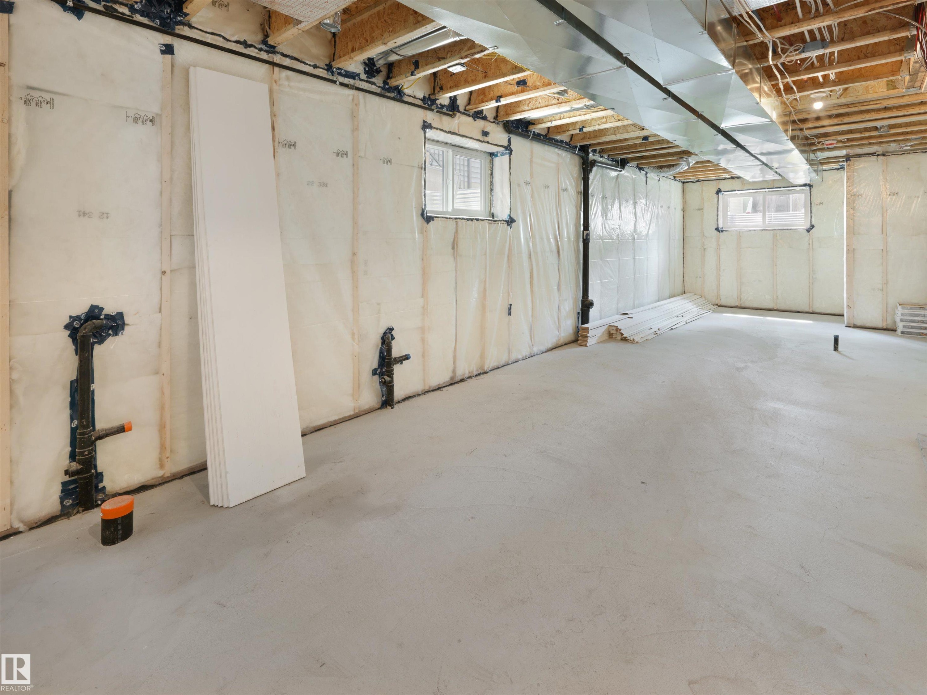 8136 77 Avenue Nw, Edmonton, AB