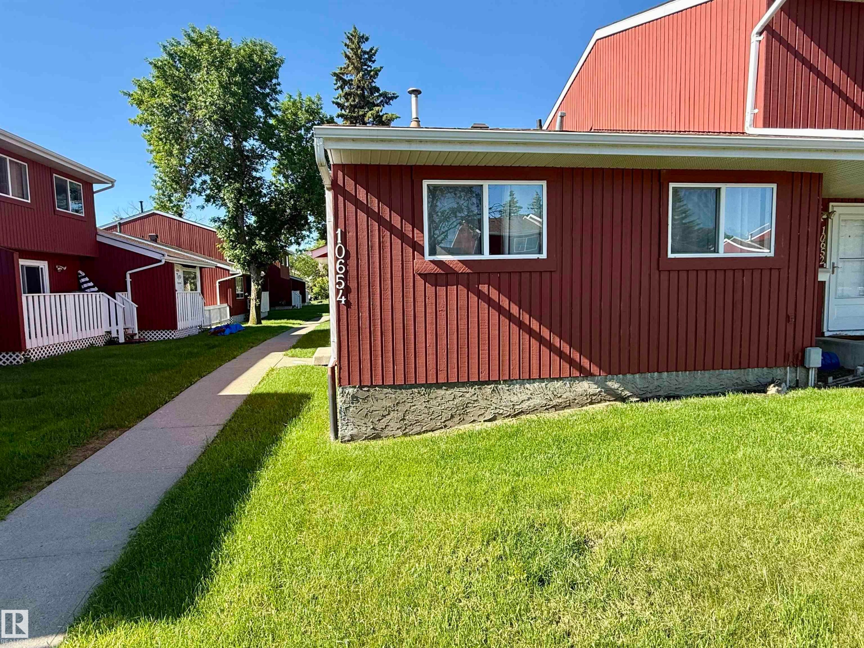10654 Beaumaris Road Nw, Edmonton, AB