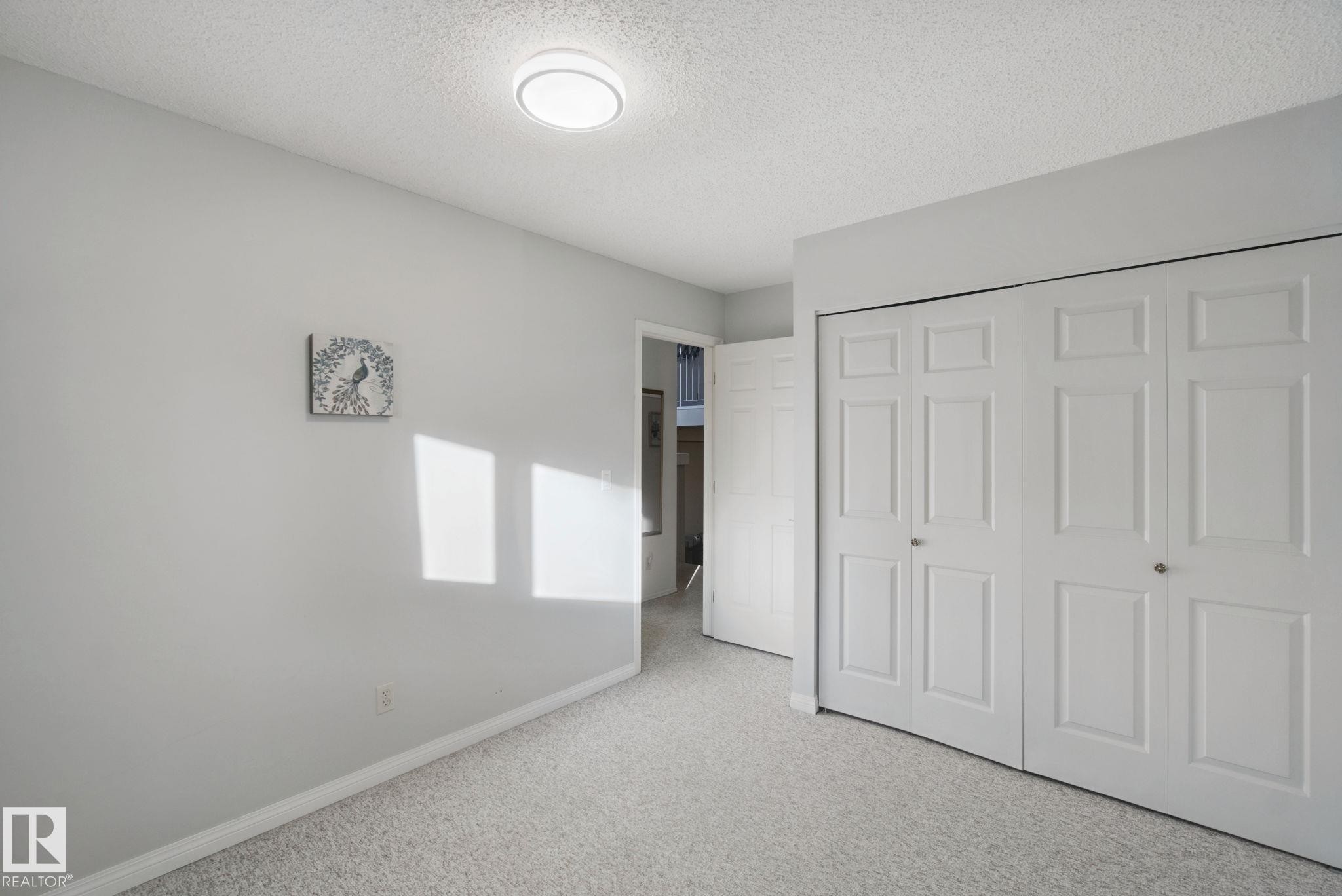 14812 43 Avenue Nw, Edmonton, AB