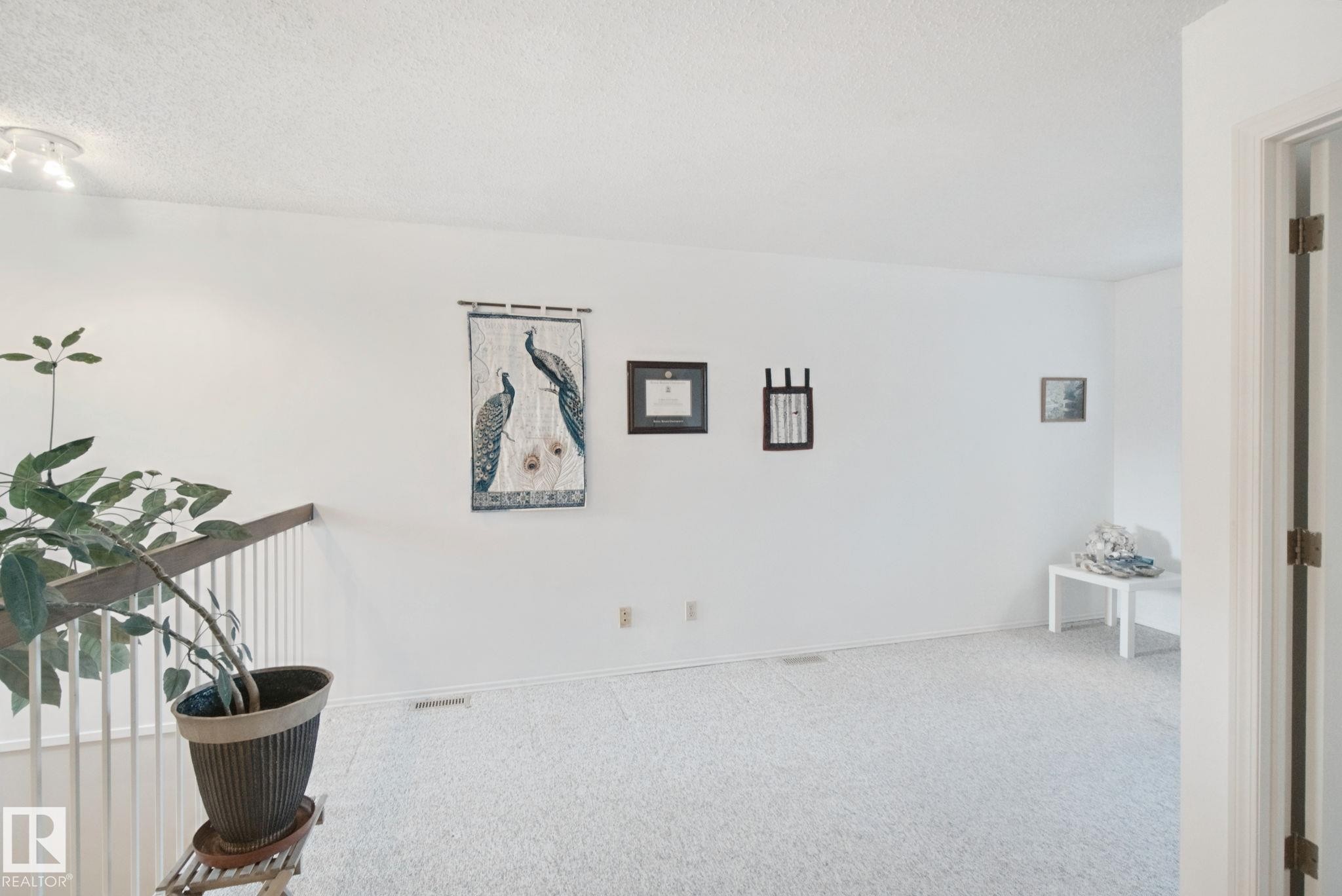 14812 43 Avenue Nw, Edmonton, AB