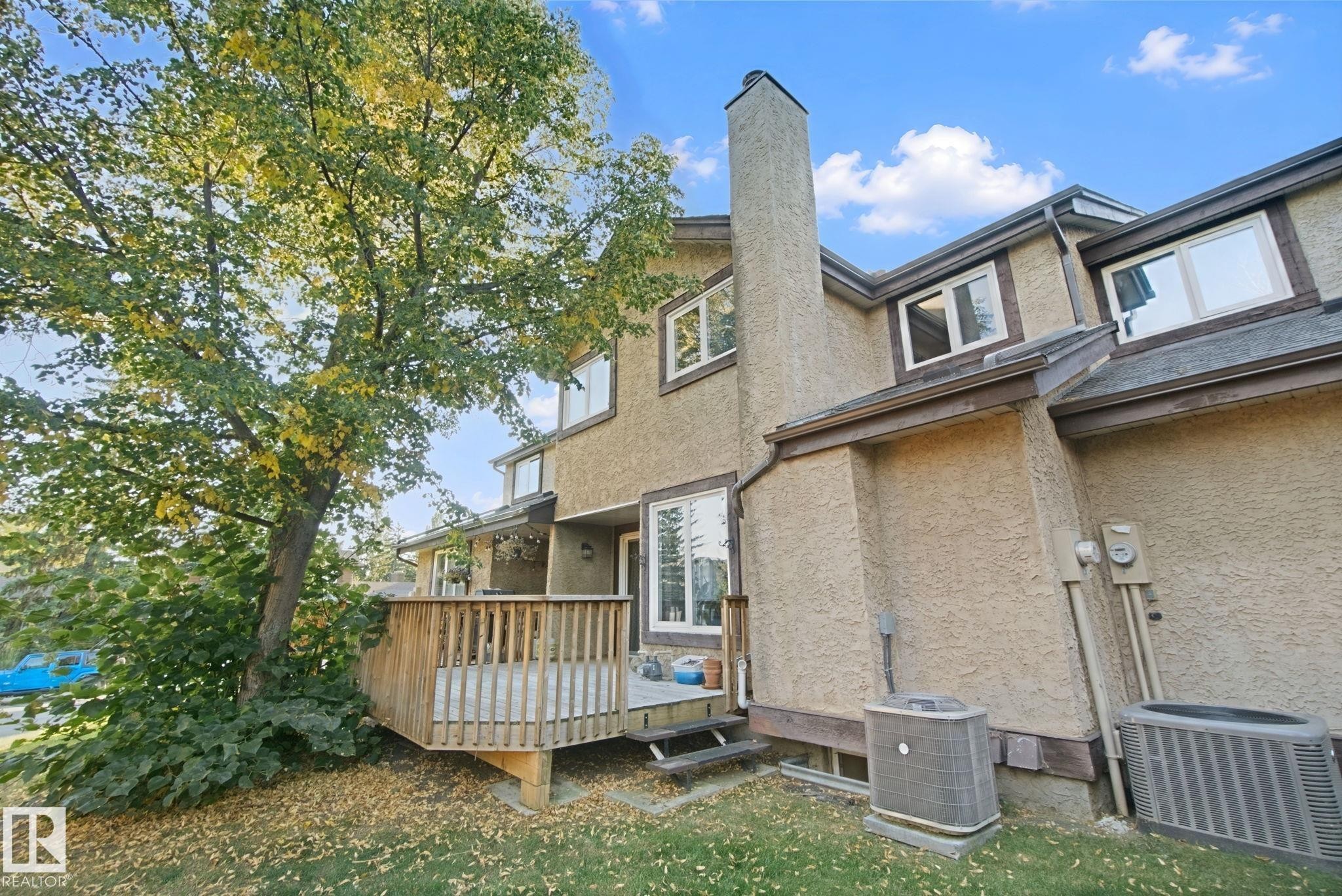 14812 43 Avenue Nw, Edmonton, AB