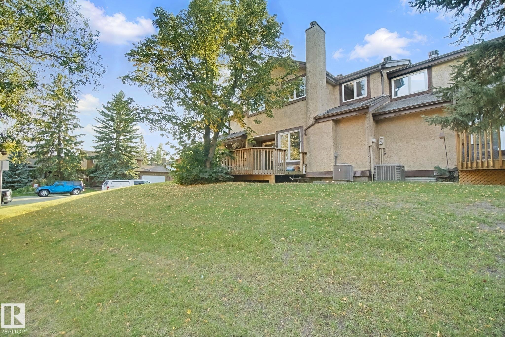 14812 43 Avenue Nw, Edmonton, AB