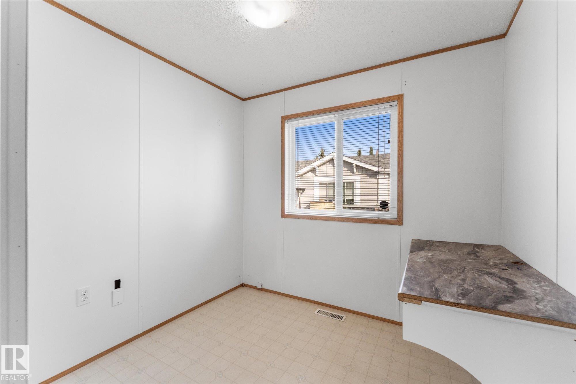 701 53222 Range Road 272, Rural Parkland County, AB