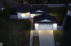 4024 GALLOWAY Bay Sherwood Park, AB T8A 2L4