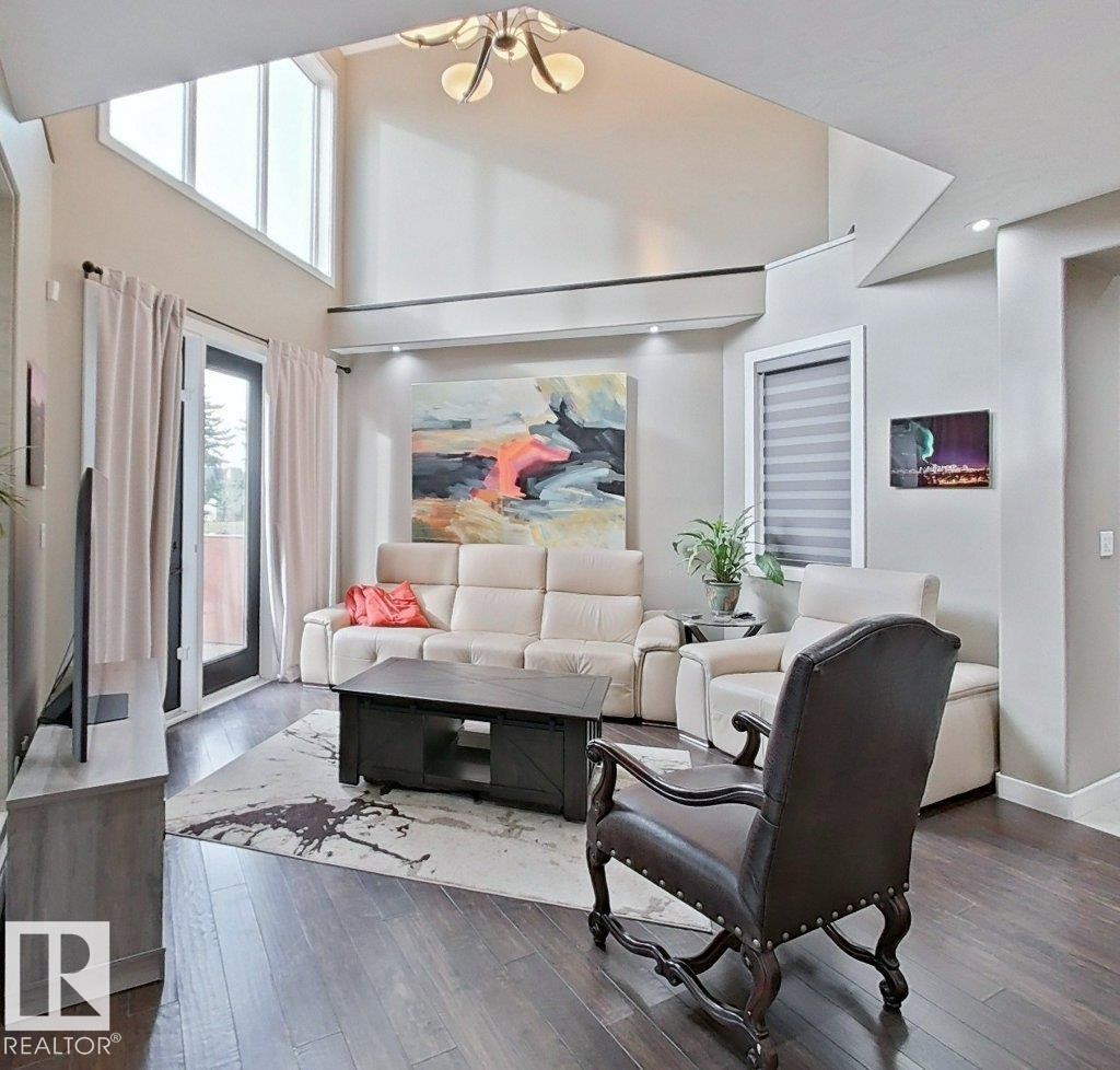 6520 111 Avenue Nw, Edmonton, AB