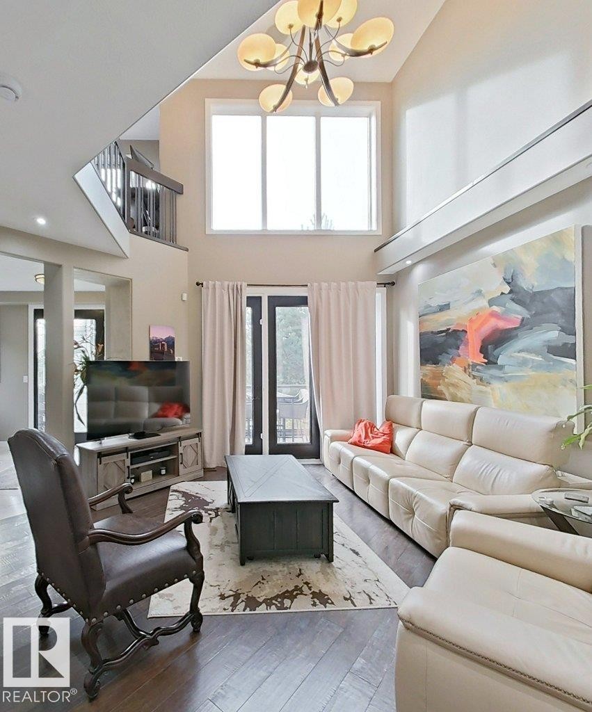 6520 111 Avenue Nw, Edmonton, AB