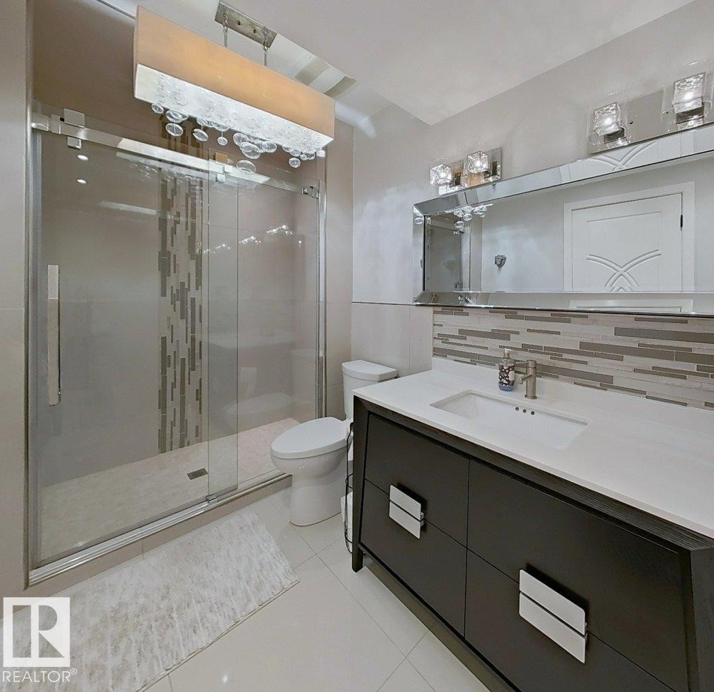 6520 111 Avenue Nw, Edmonton, AB