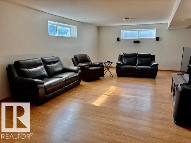 5609 45A Street, Vegreville, AB