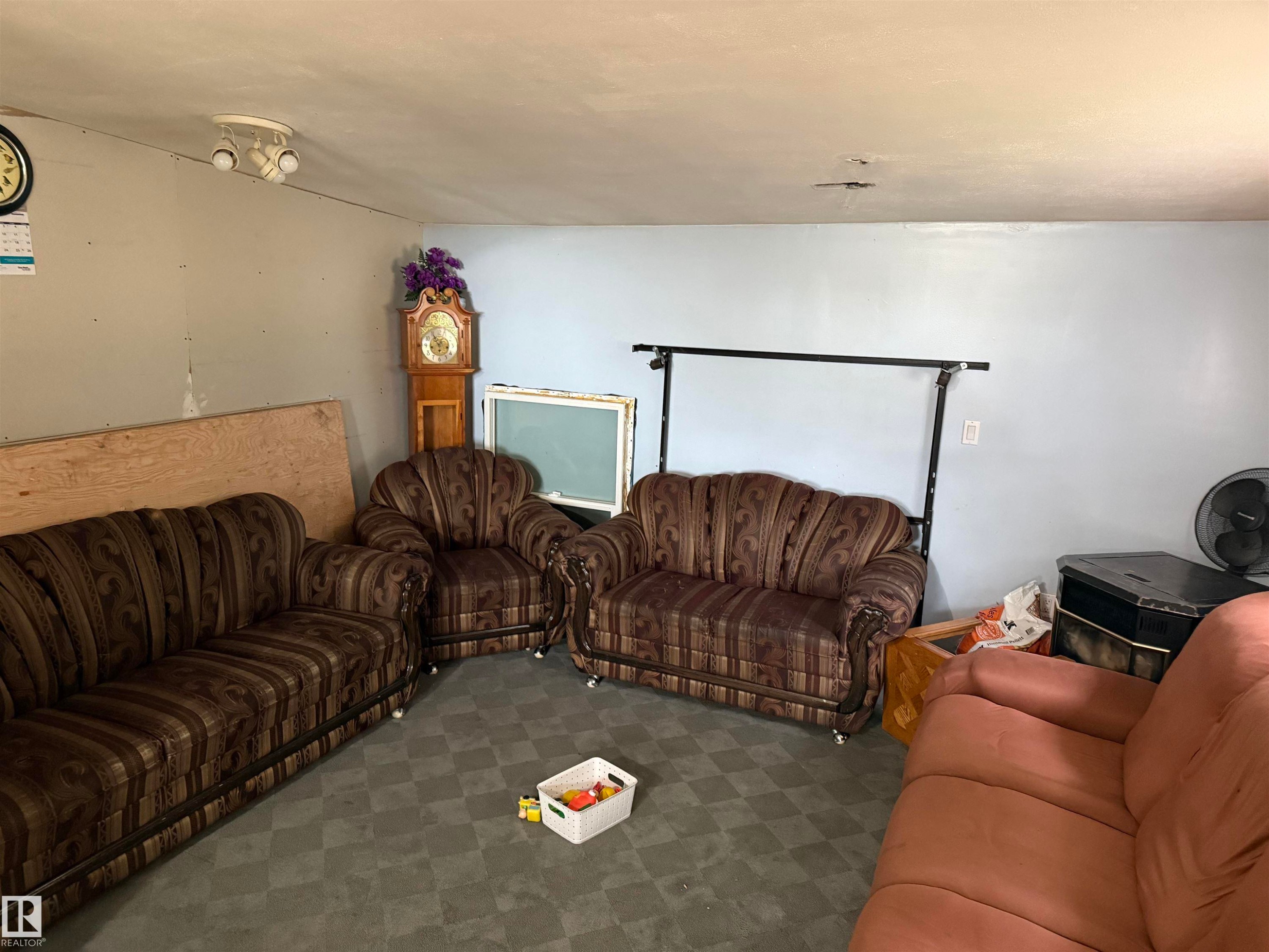 Additional content - 4626 51 Avenue, Willingdon, AB