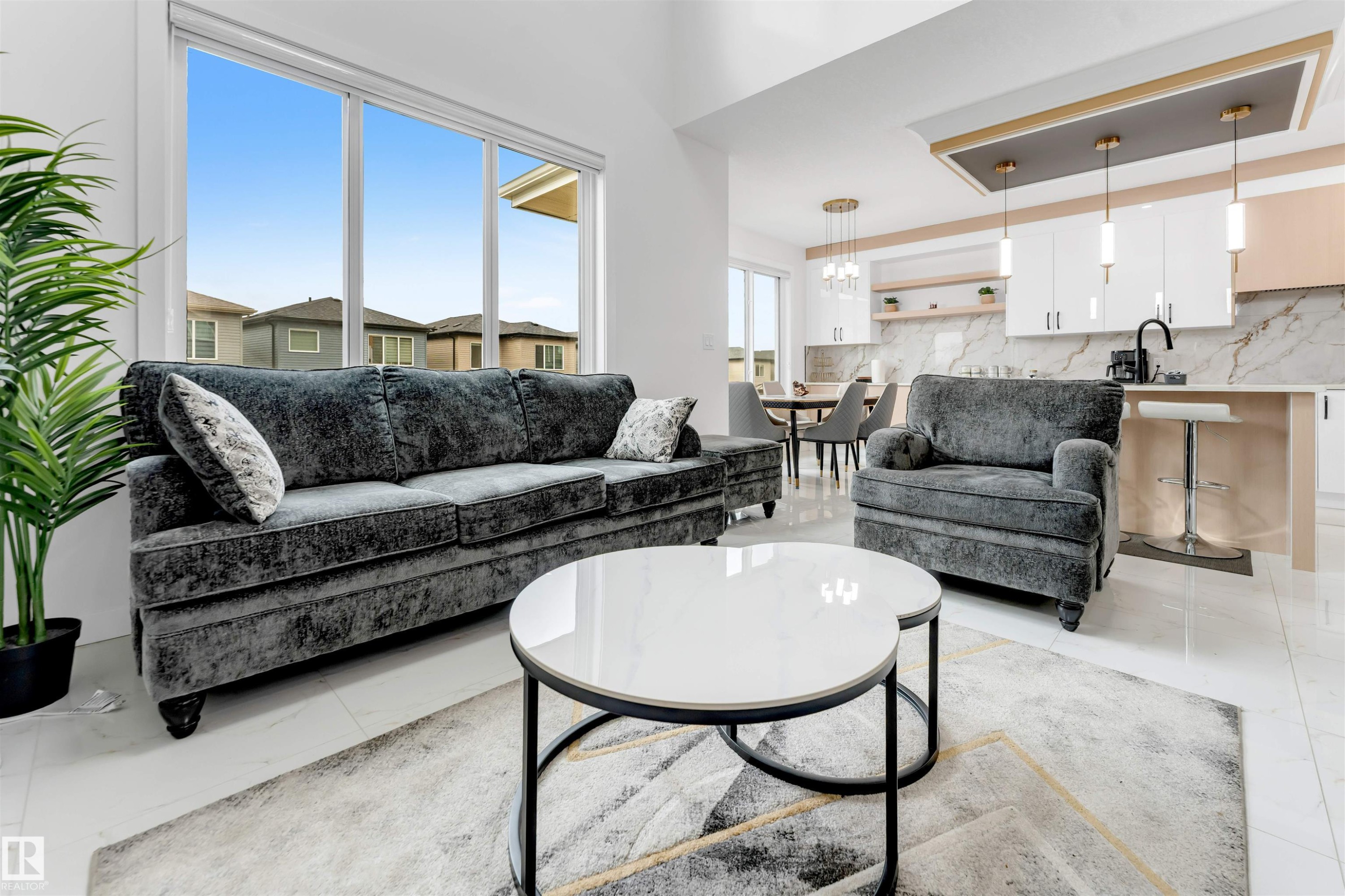 403 Pine Point, Leduc, AB