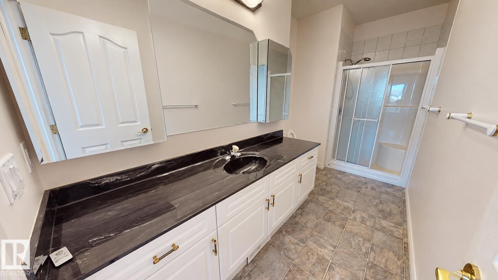 #323 Ravine Villas, Leduc, AB