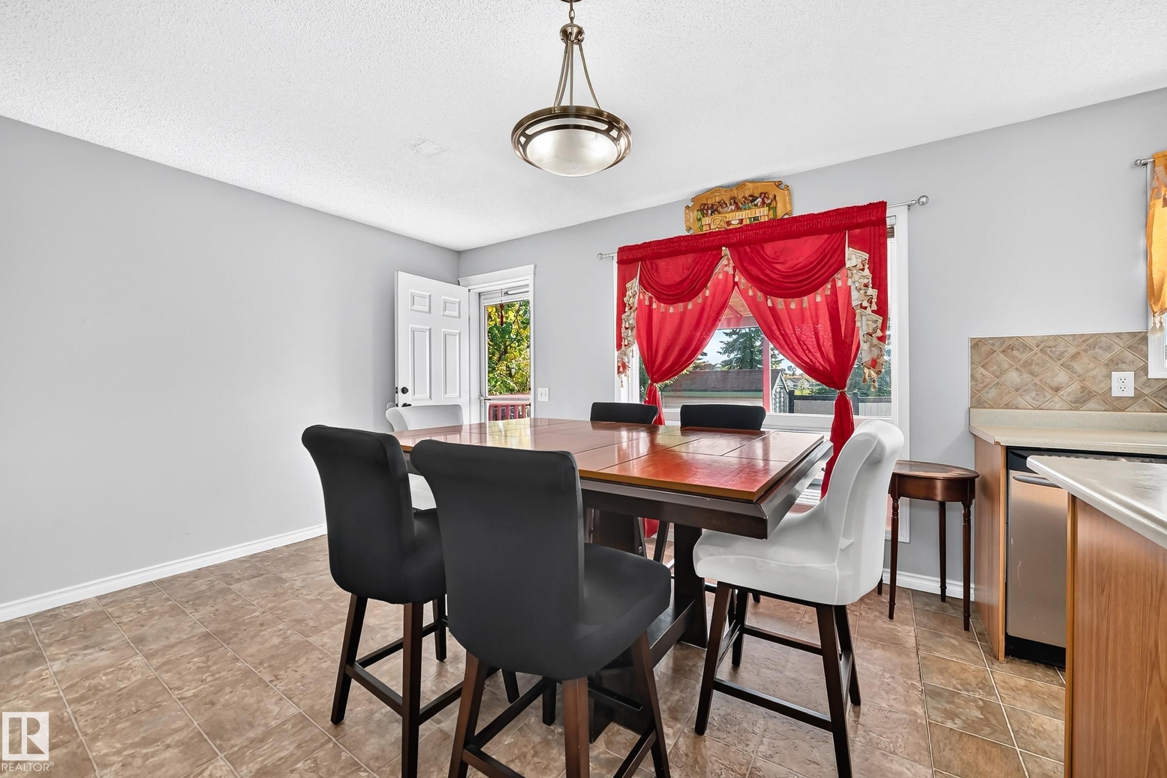 80 Birchmont Drive, Leduc, AB