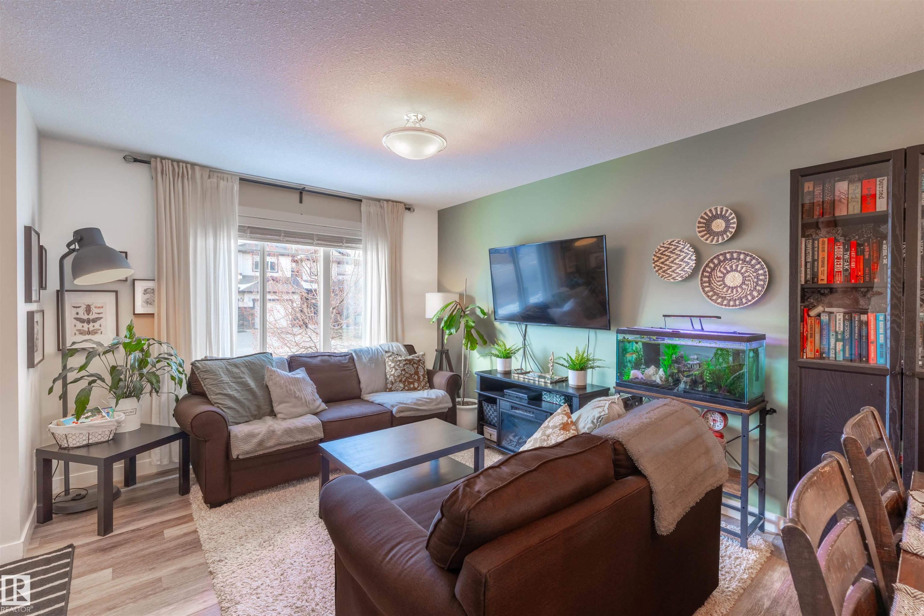 565 Chappelle Drive Sw, Edmonton, AB