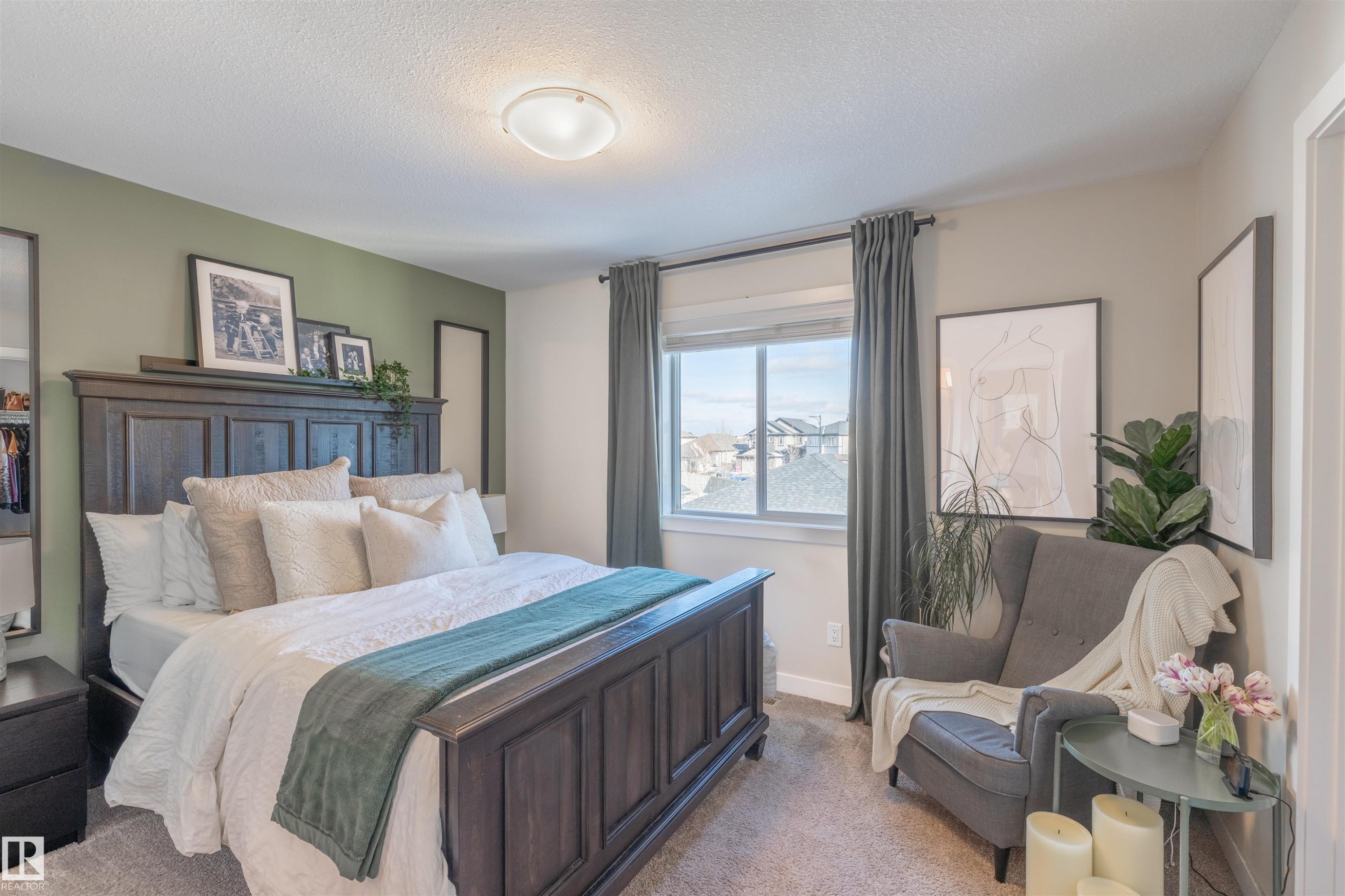 565 Chappelle Drive Sw, Edmonton, AB