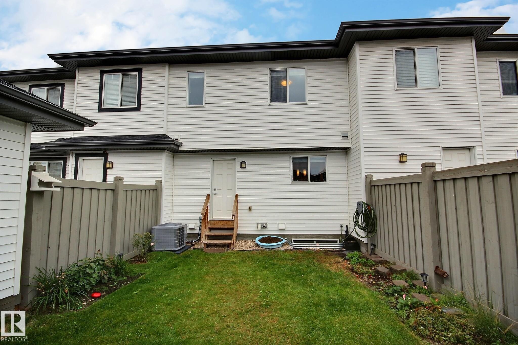565 Chappelle Drive Sw, Edmonton, AB