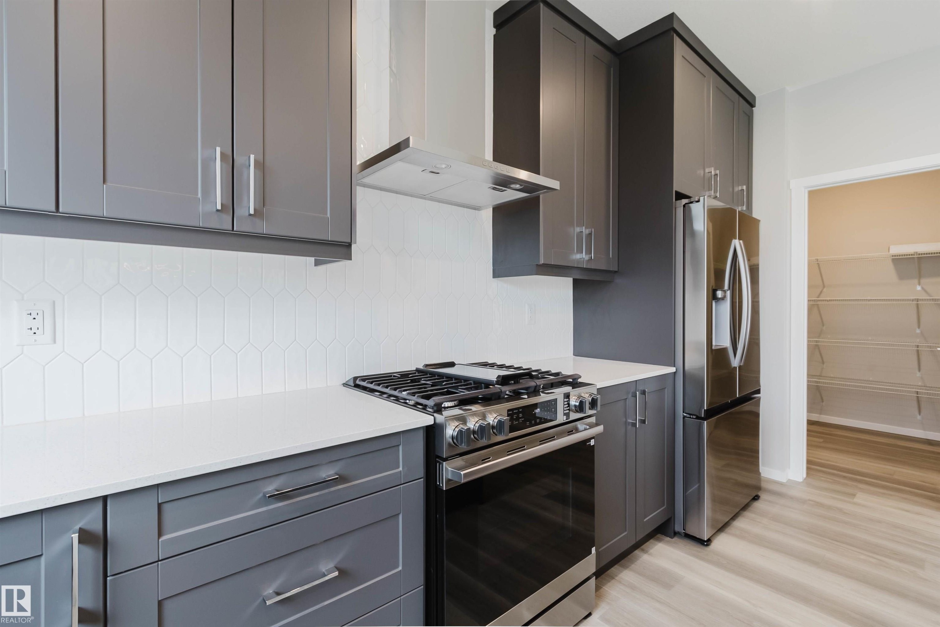 1523 206 Street Nw, Edmonton, AB
