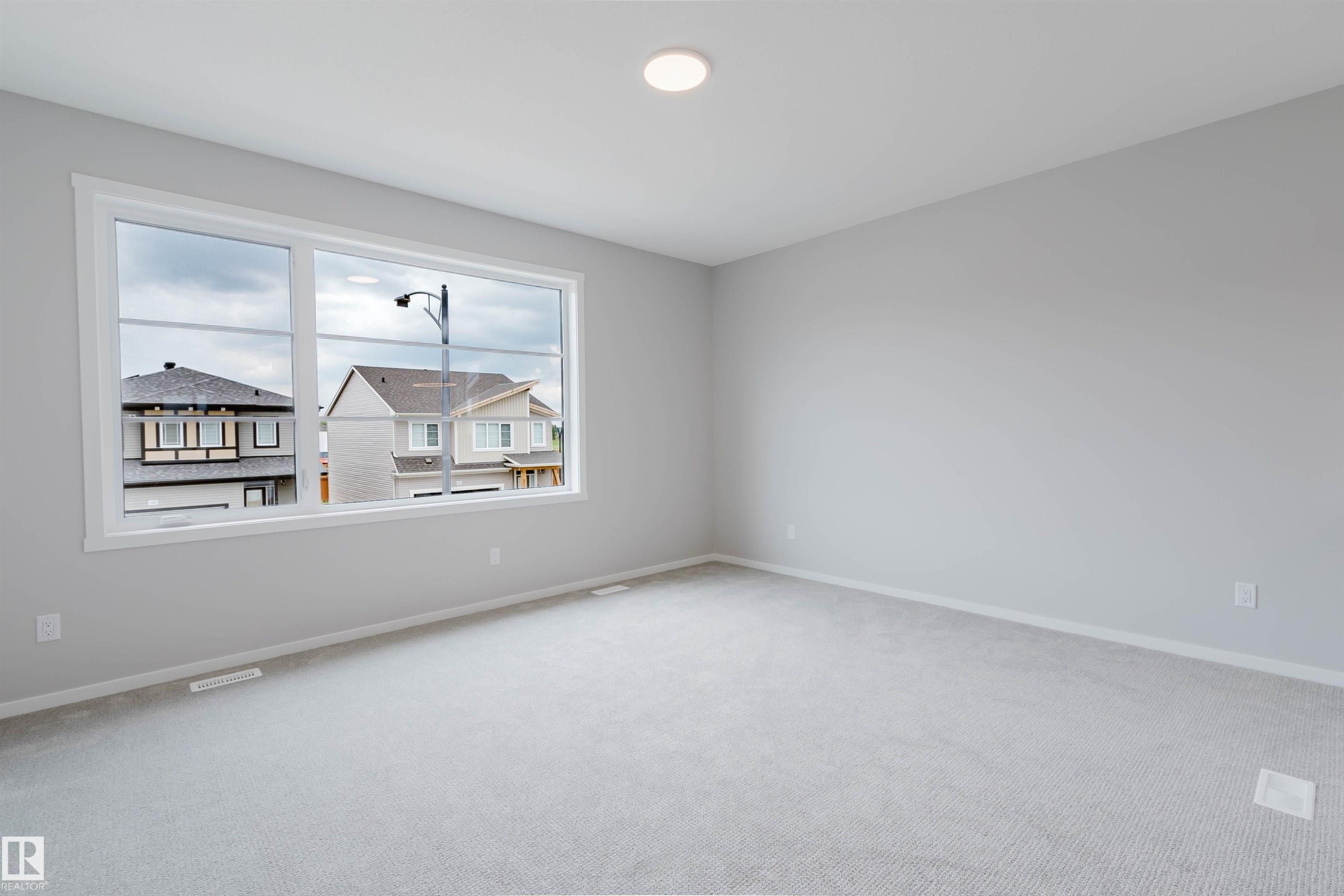 1523 206 Street Nw, Edmonton, AB