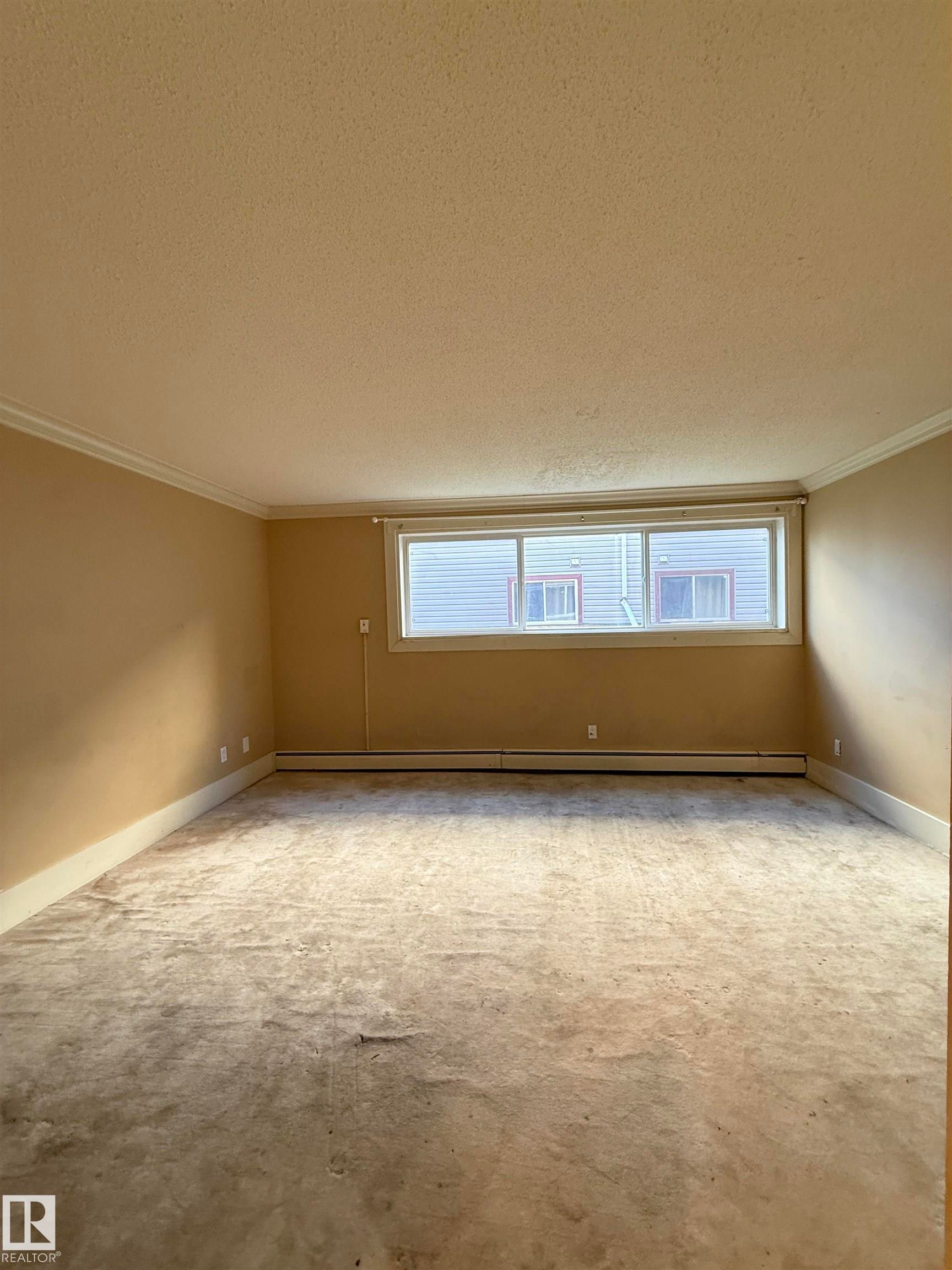 #103 11916 104 St Nw, Edmonton, AB